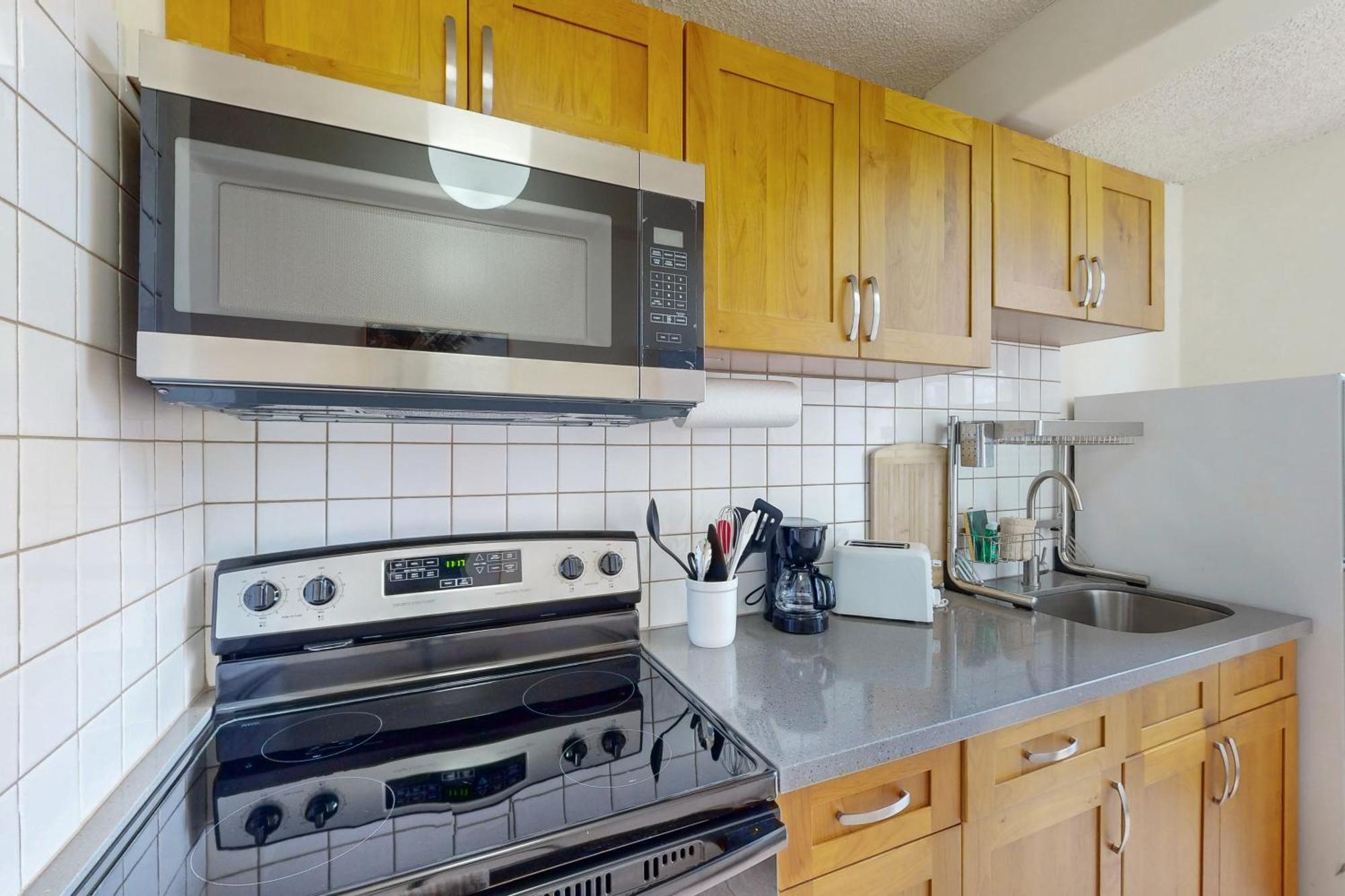Apartment Waikiki Banyan 913