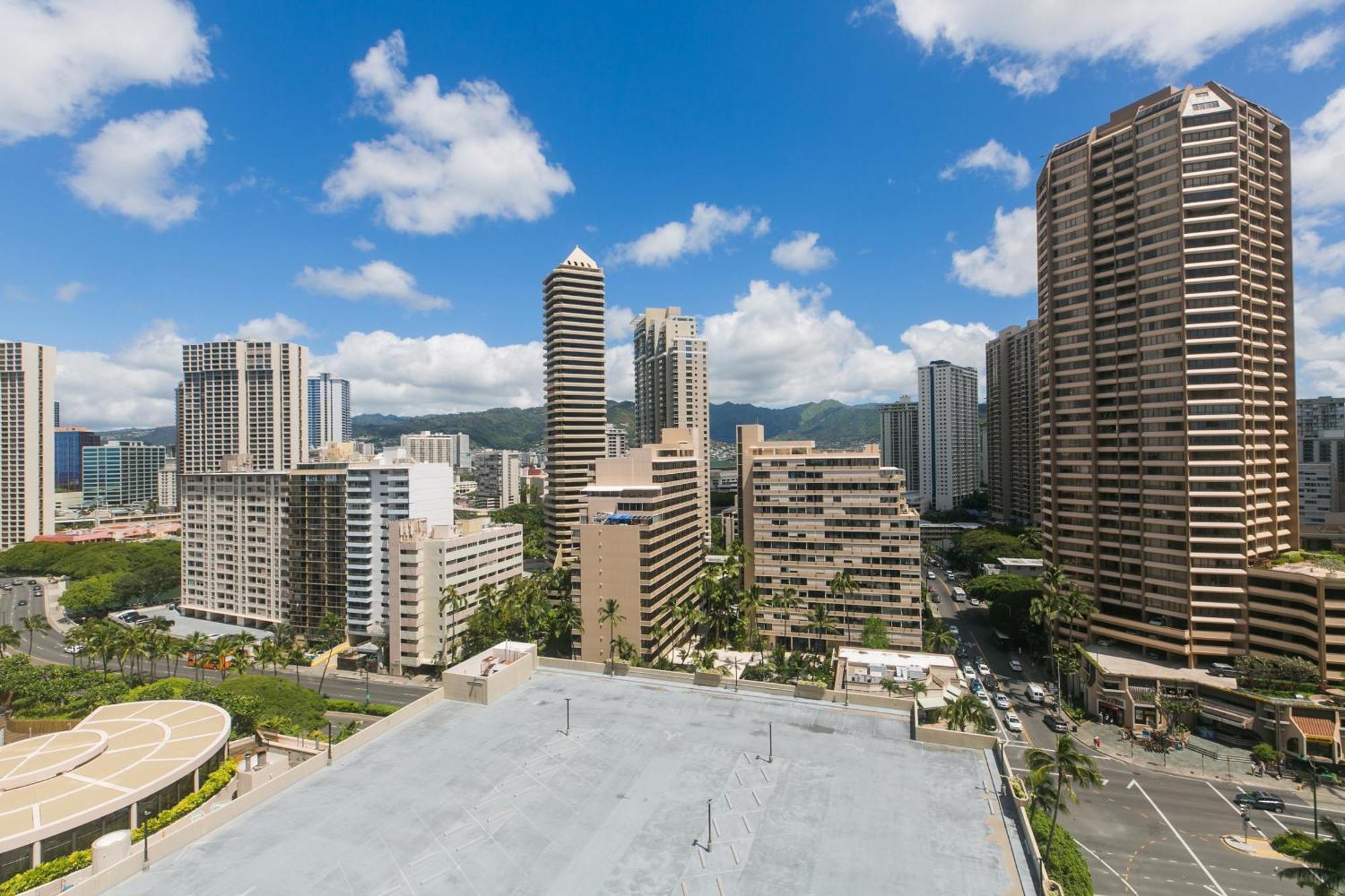 Ilikai Marina 1781 View Apartment Honolulu