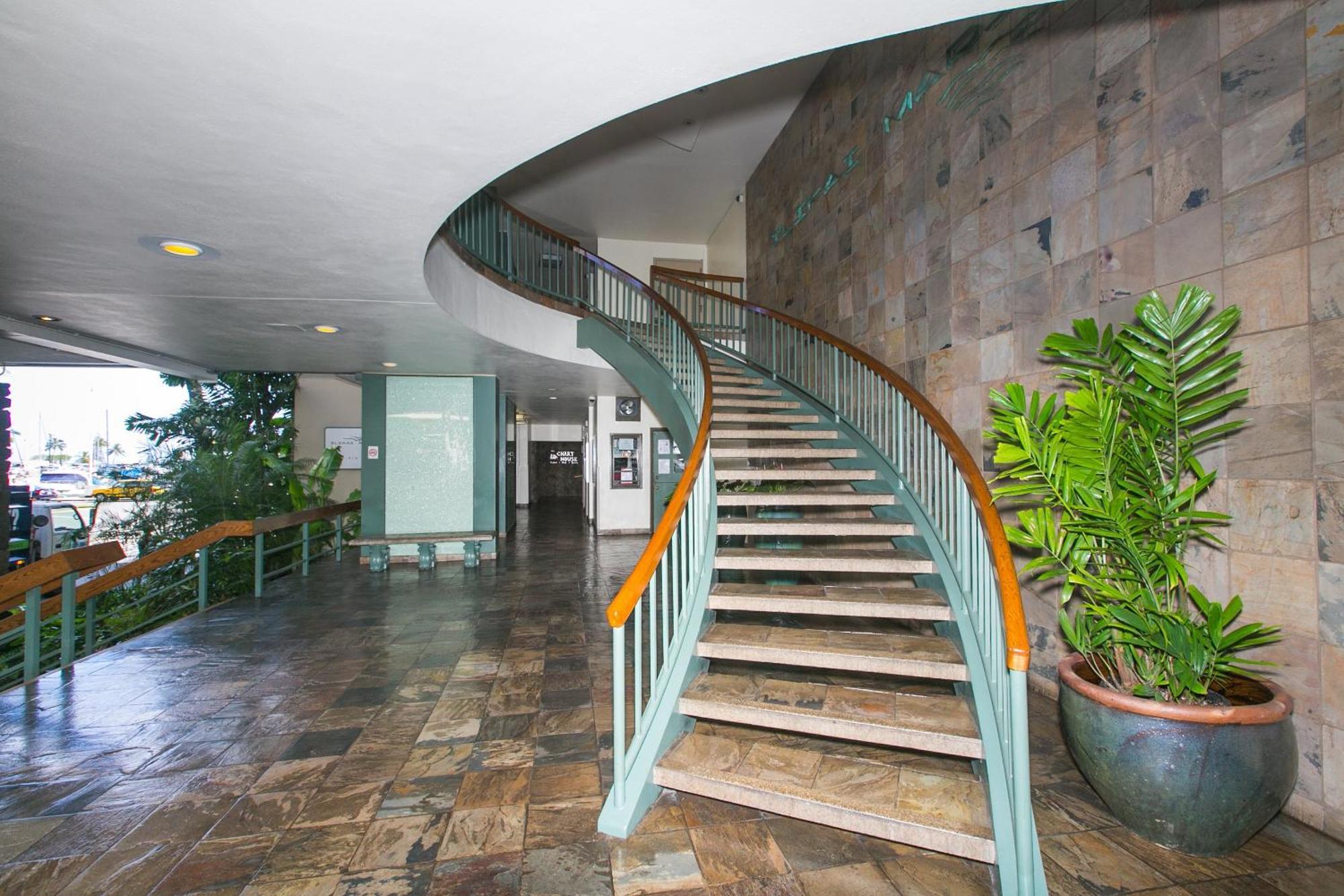 Ilikai Marina 1781 View Apartment Honolulu