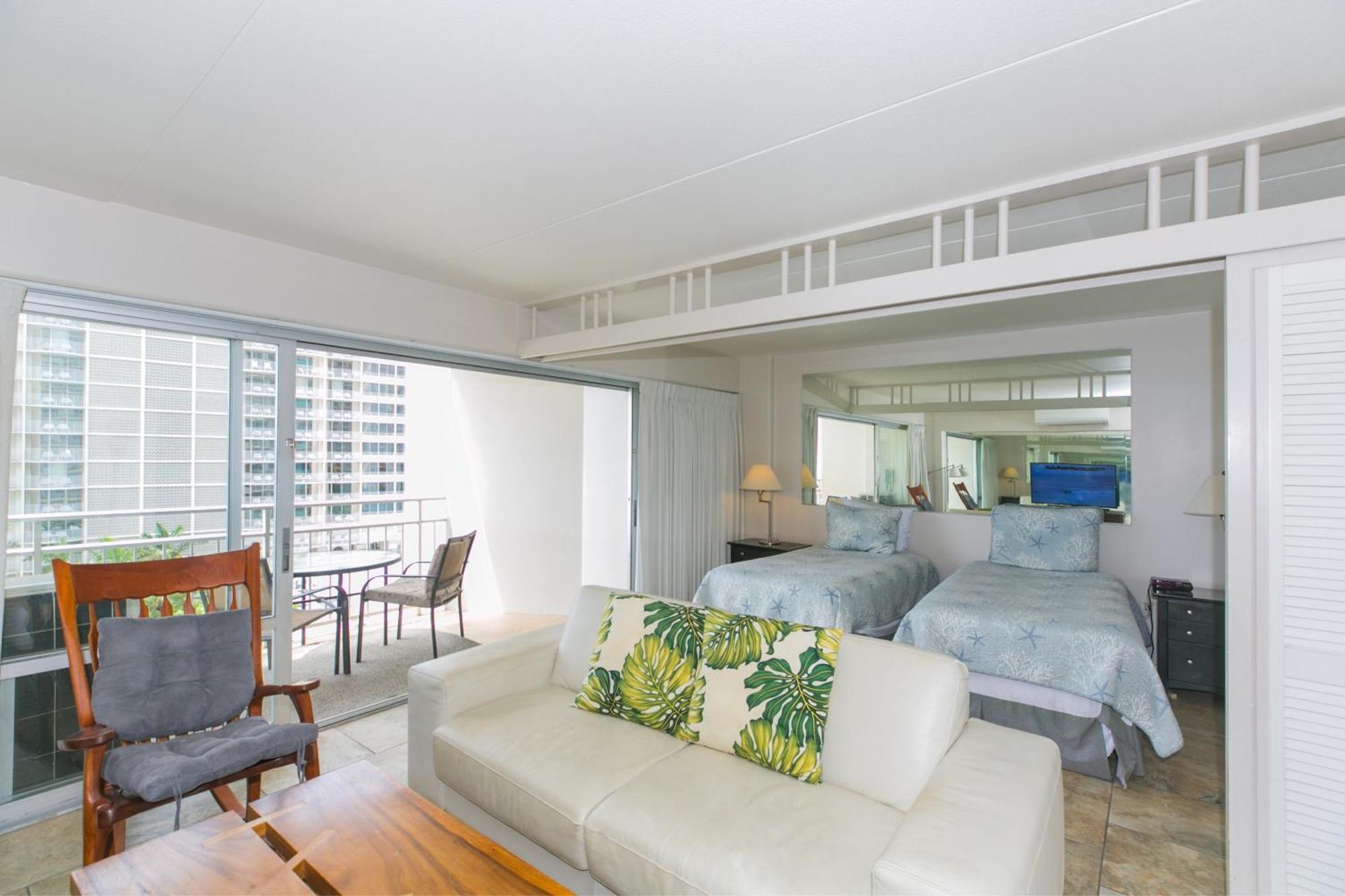 Ilikai Tower One Bedroom Harbor View Honolulu