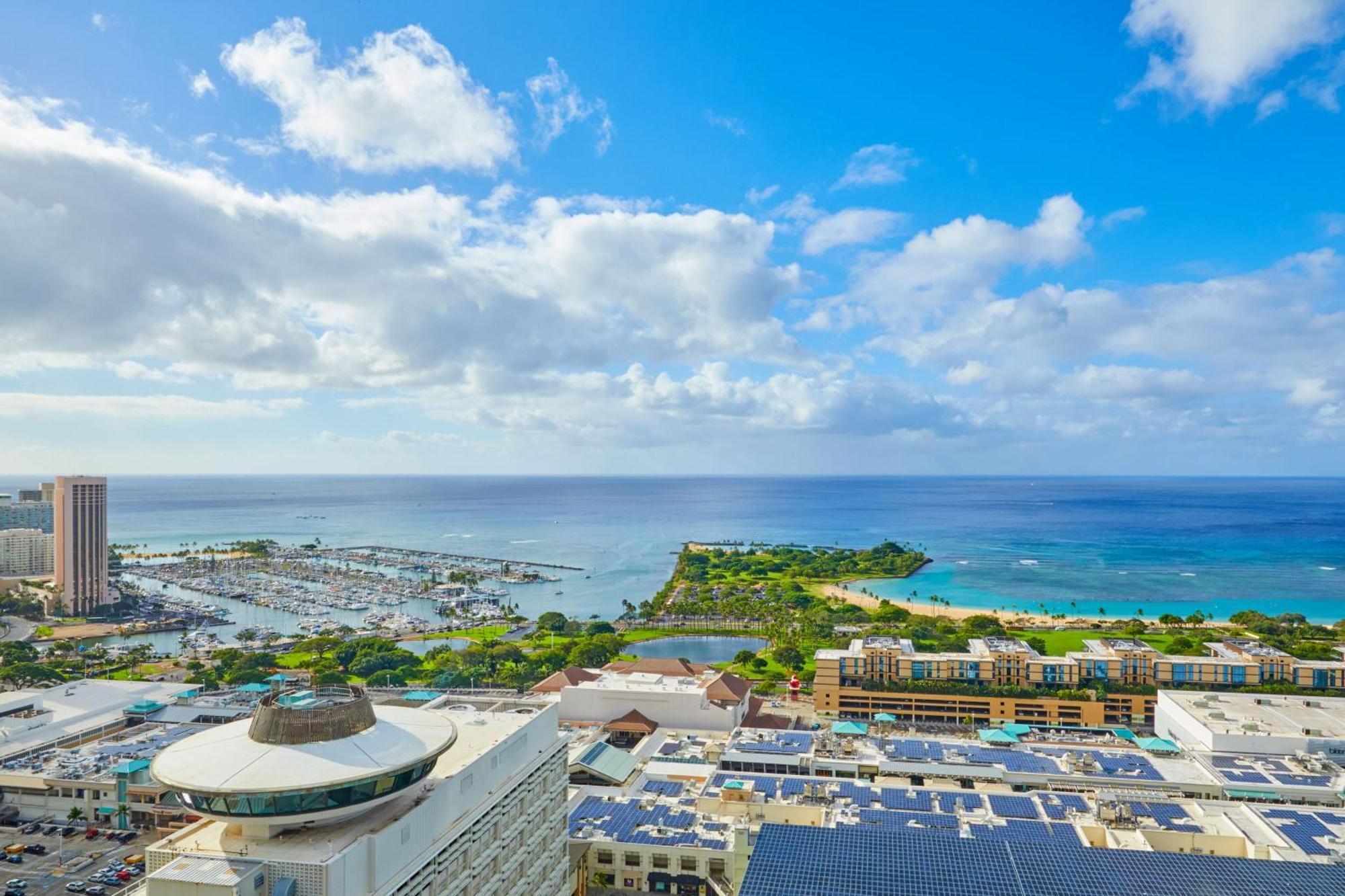 Renaissance & Honolulu