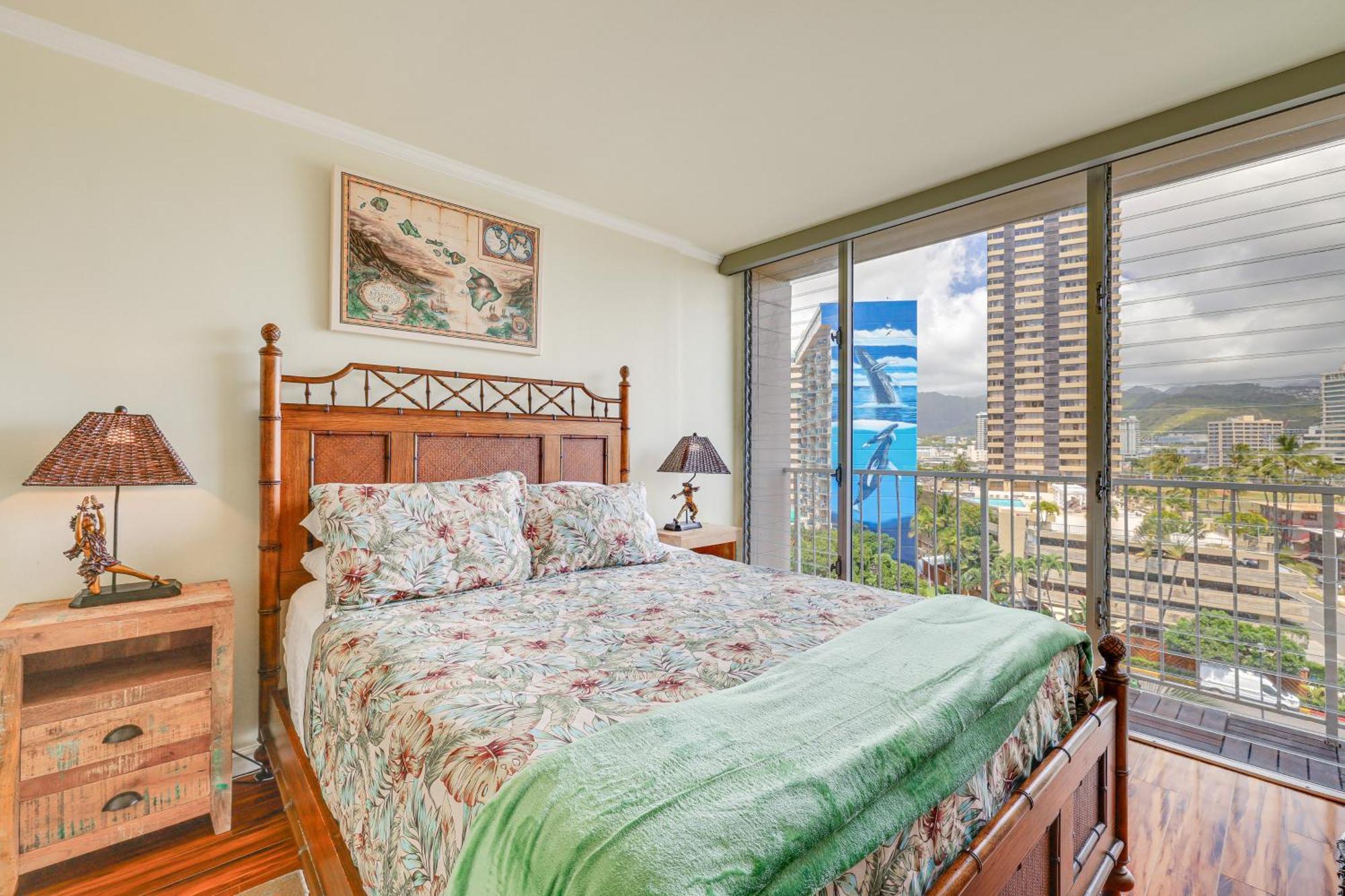 With Private Lanai Walk To The