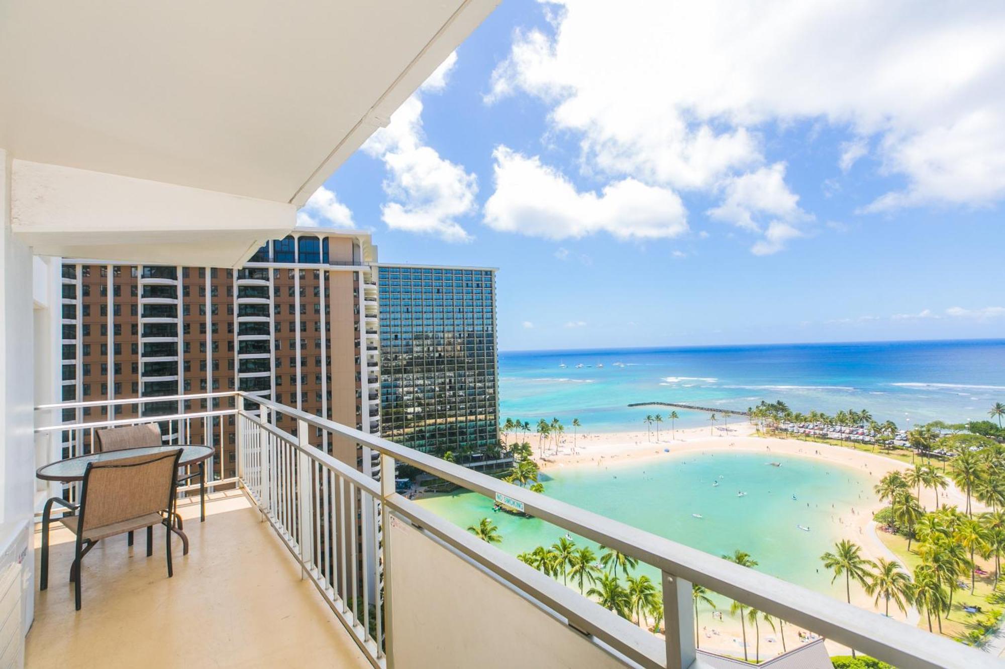 Apartment Ilikai Tower 1744 Yacht Harbor View 2br Honolulu