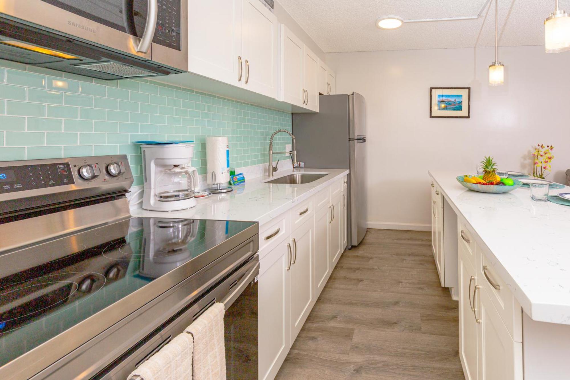 Renovated Ocean View Suite, Near Beach, Free Parking Honolulu