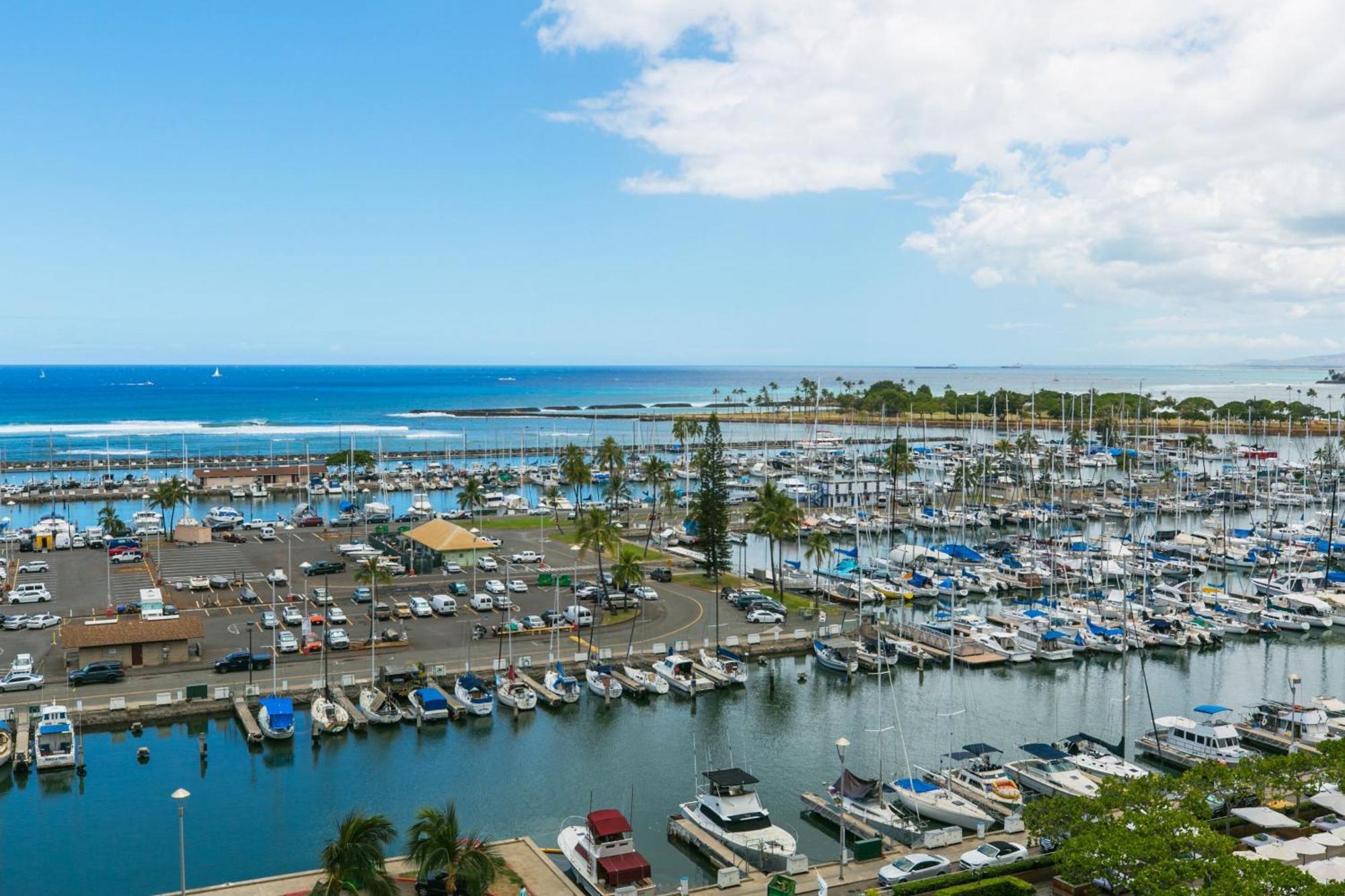 Ilikai Tower 1027 Honolulu
