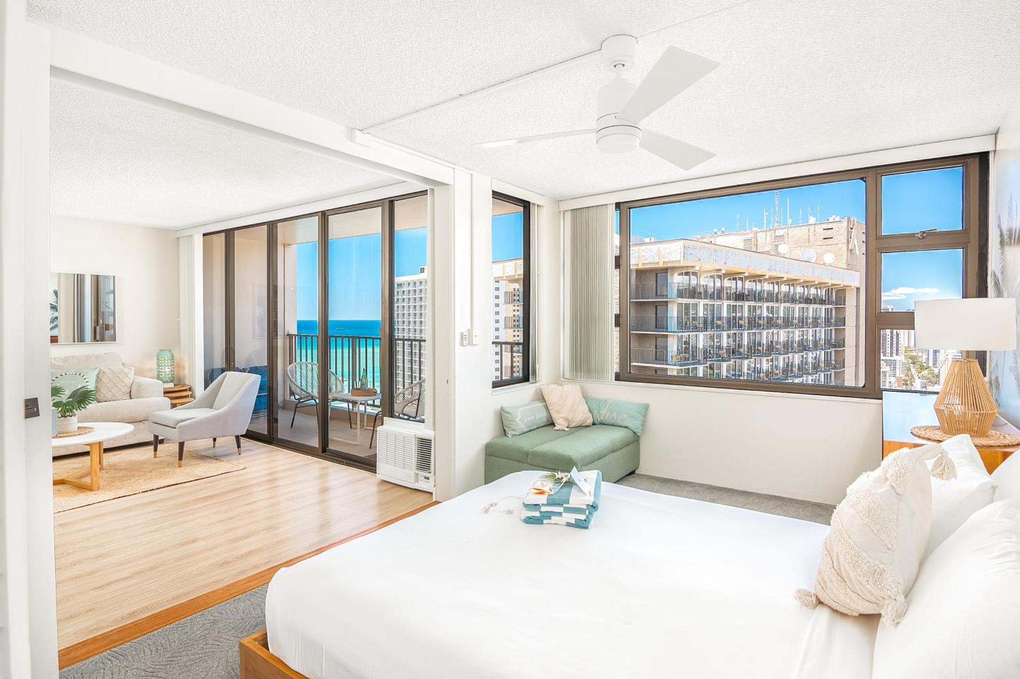 Apartment Lovely 1br Ocean View Condo, Near + Parking!