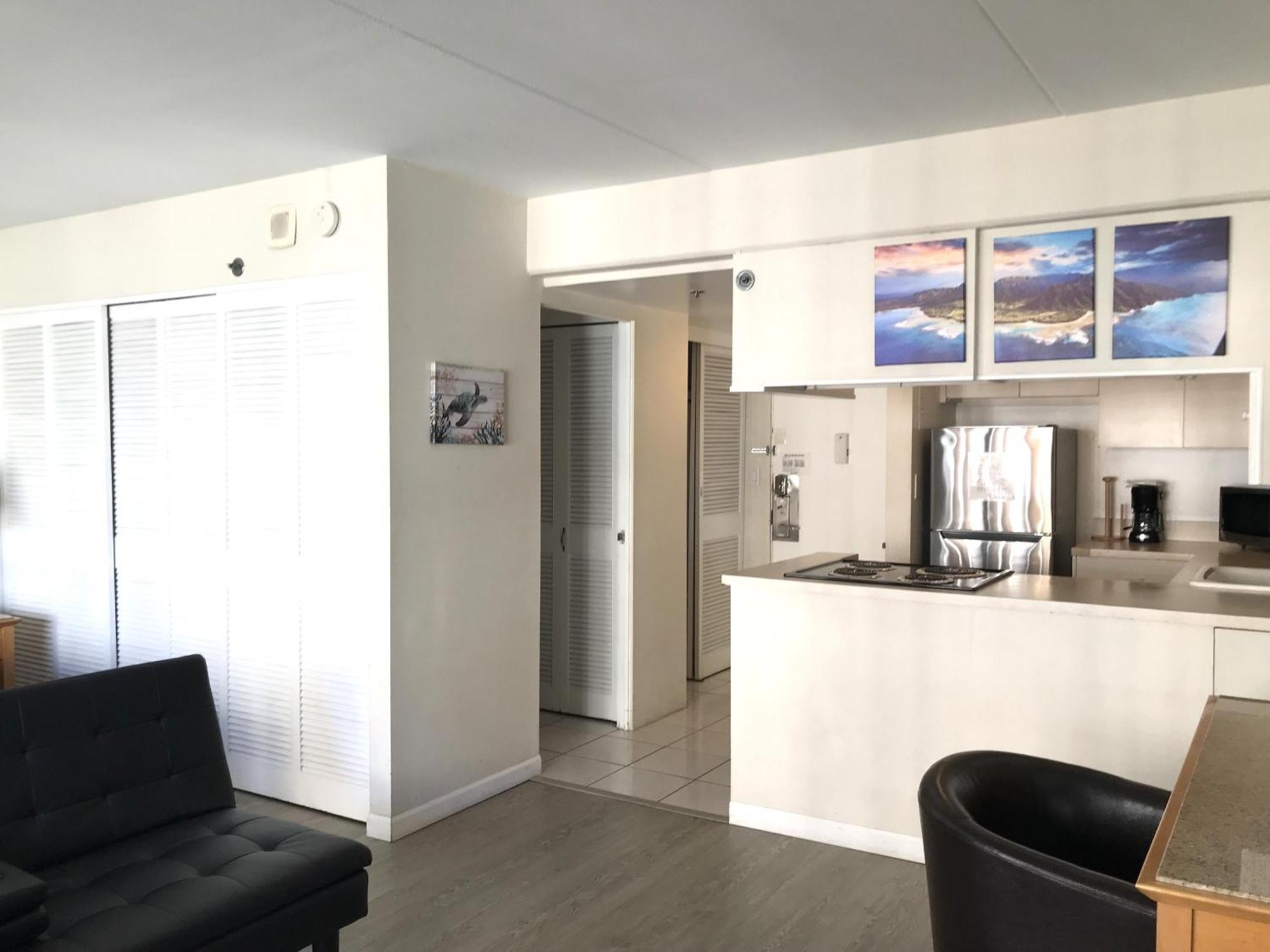 Ilikai 1042 - Spacious With Ocean-lagoon Views Honolulu