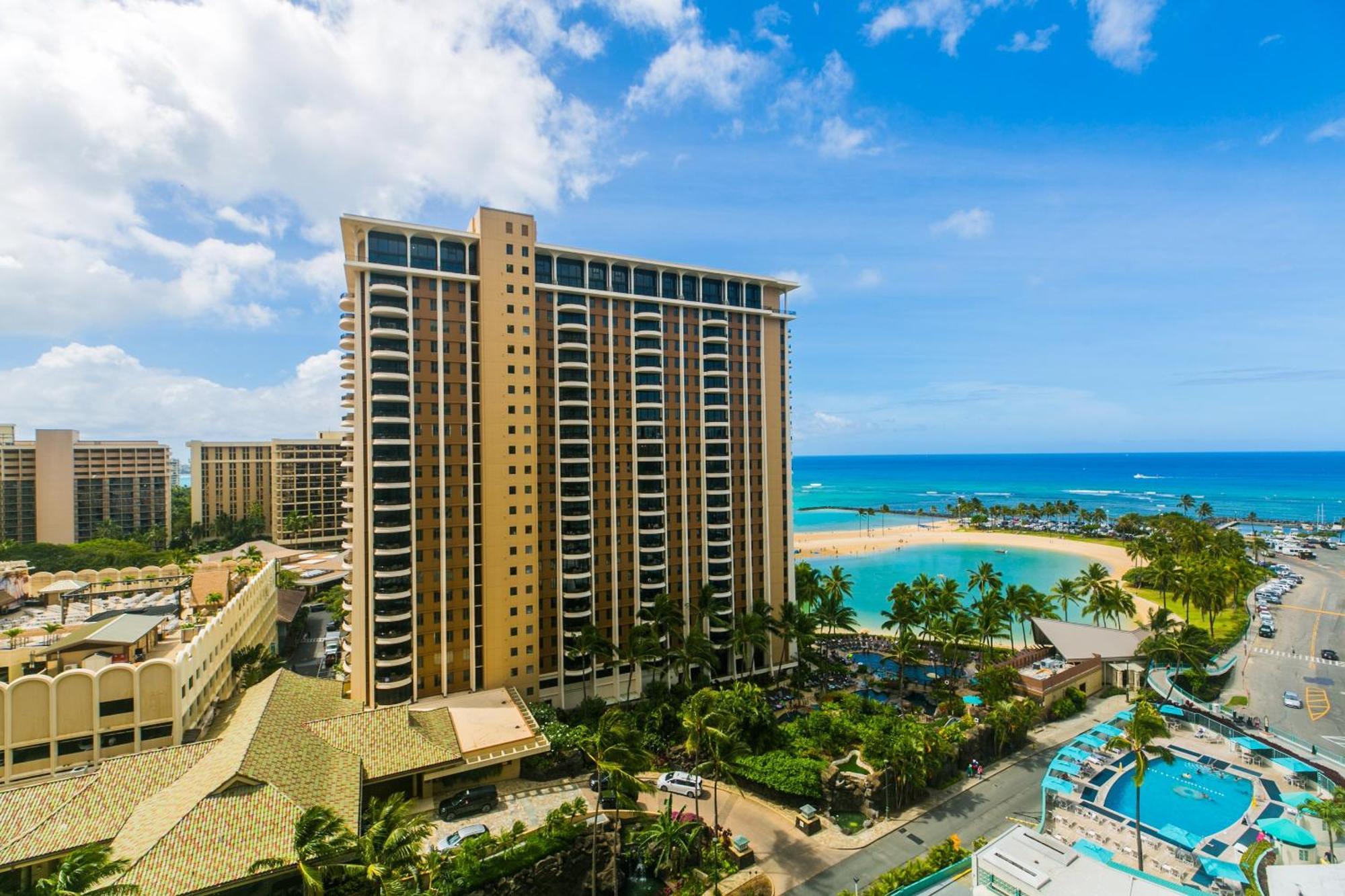 Ilikai Tower 1314 Lagoon View 1br Apartment *