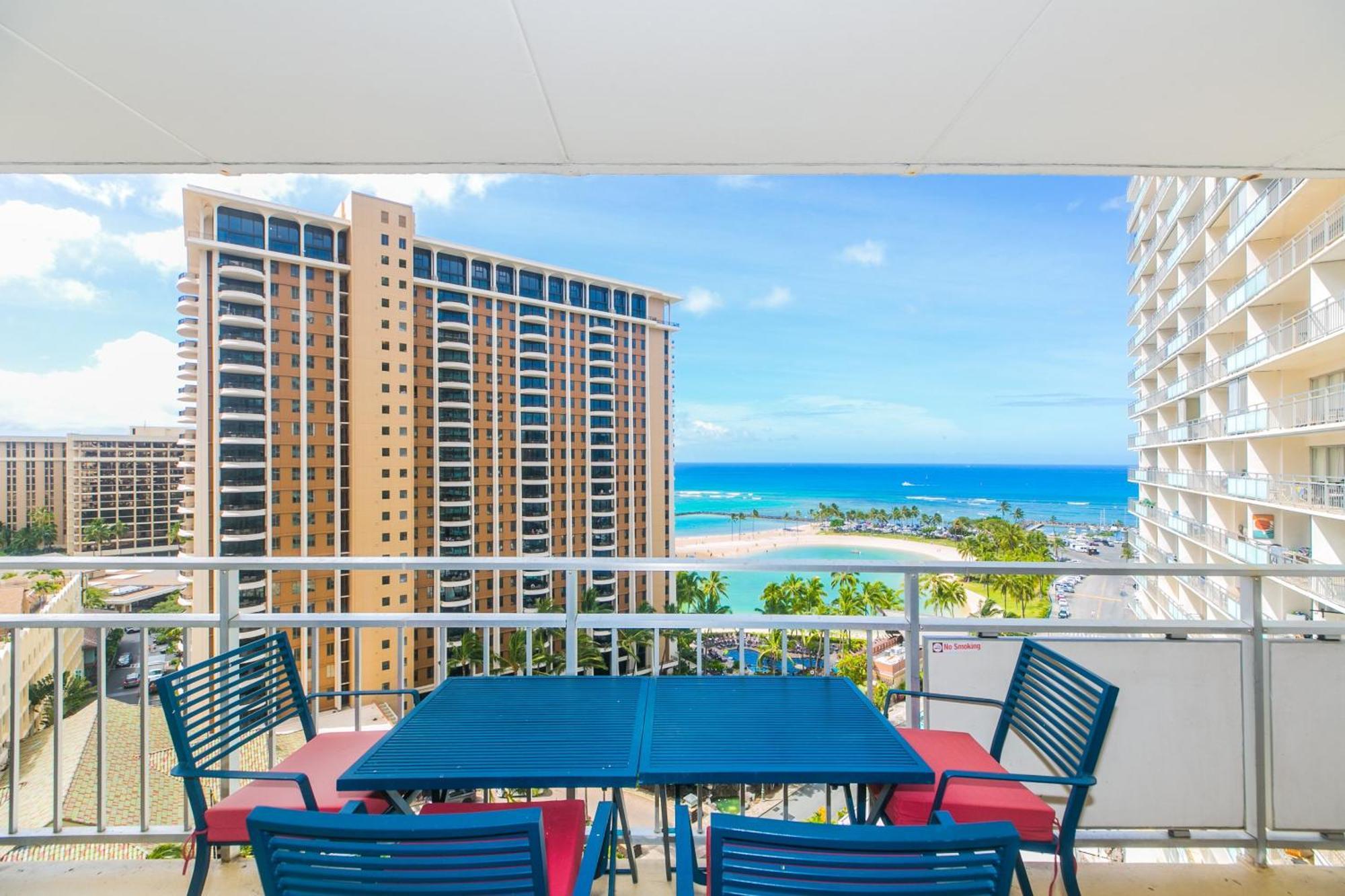 Ilikai Tower 1314 Lagoon View 1br *