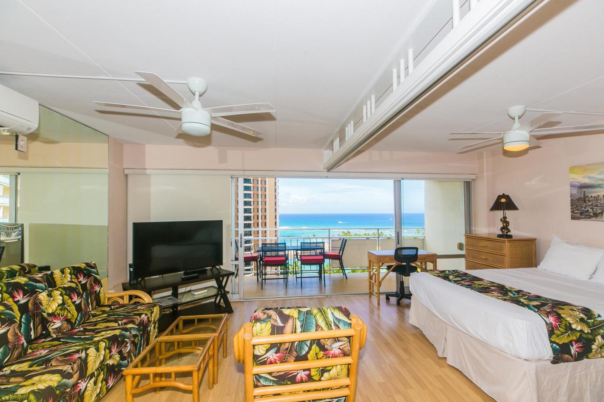 Ilikai Tower 1314 Lagoon View 1br Apartment