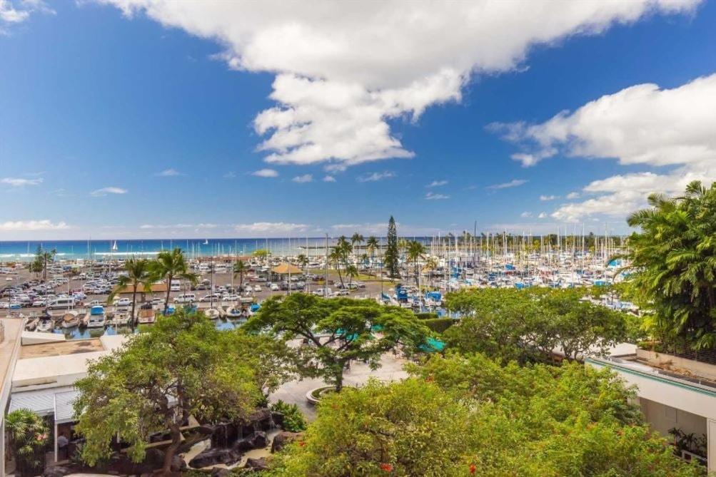 Ilikai Tower One Bedroom Harbor View Apartment Honolulu