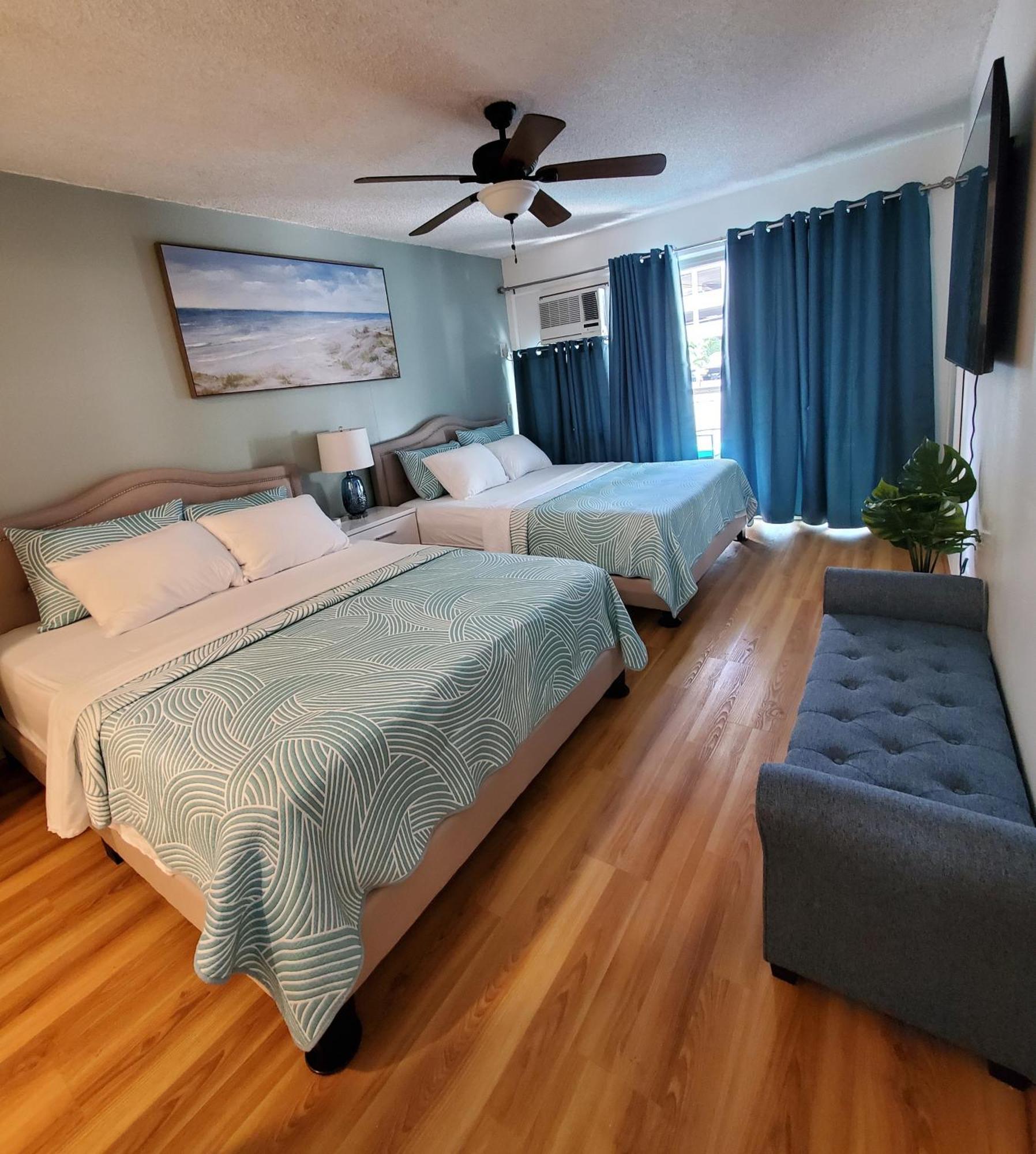 Cozy 2beds,2baths, Free Parking At Waikiki Apartment *