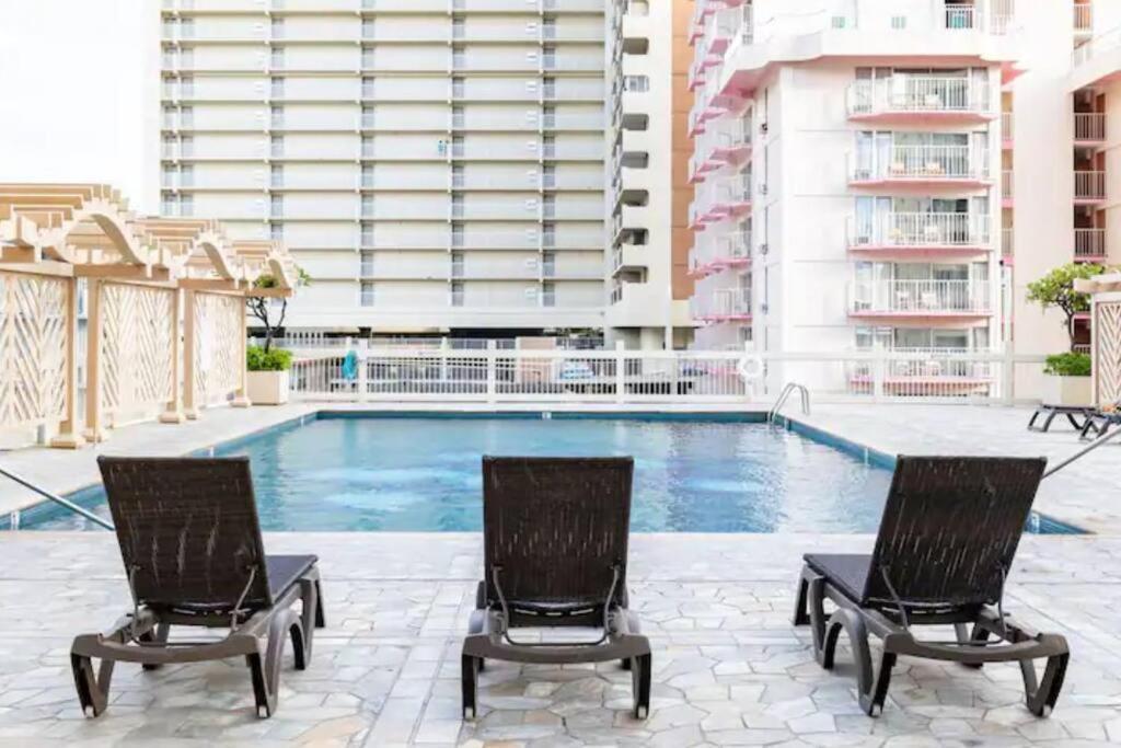 Waikiki 1bedroom Luxury Condo! *