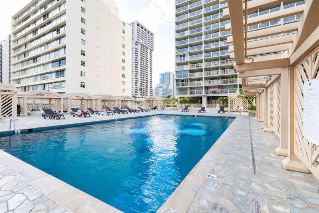 Waikiki 1bedroom Luxury Condo! * Honolulu