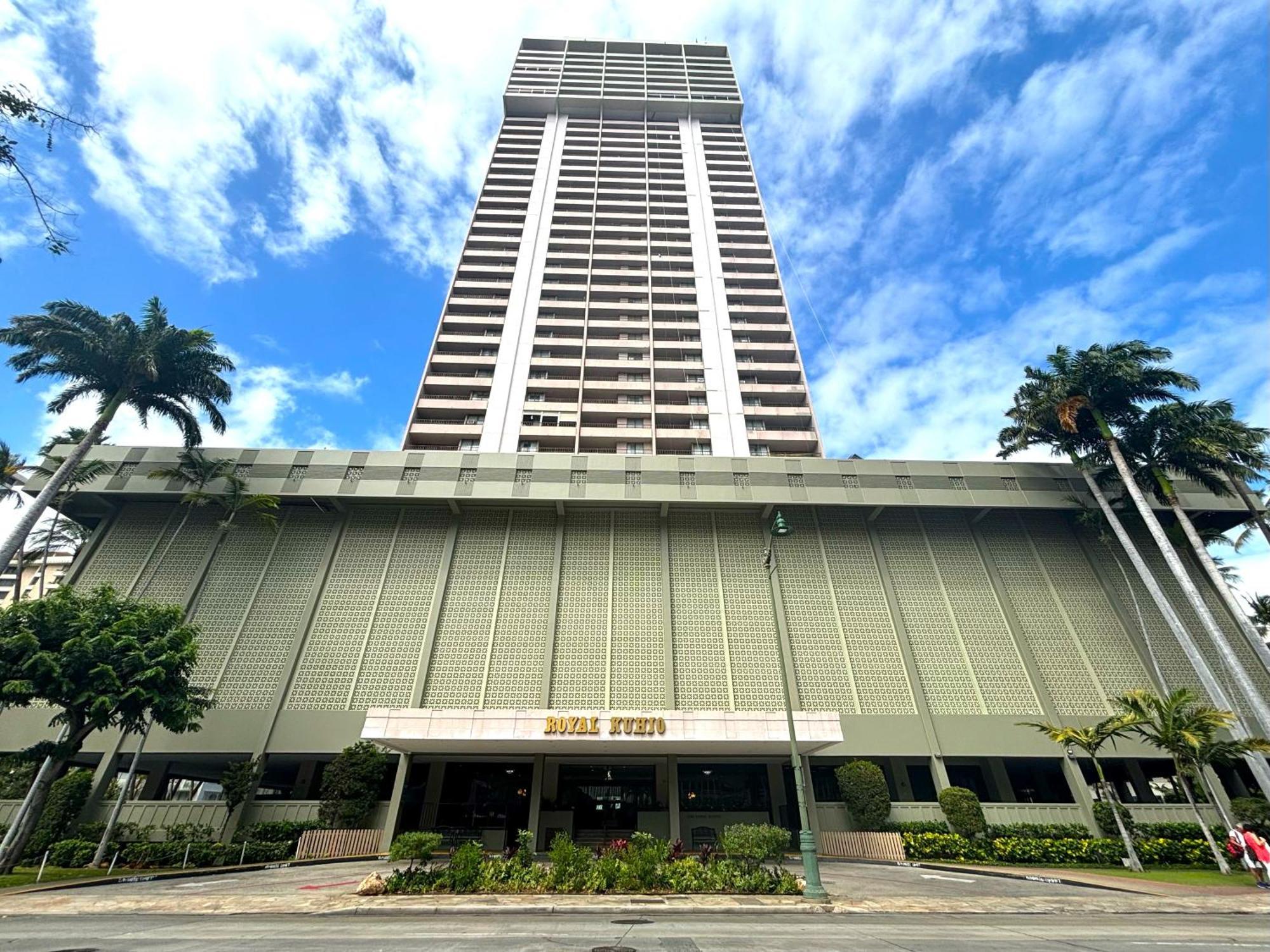 Royal Kuhio 1707 - Spacious With Stunning Diamond Head Views In The Heart Of Waikiki! *