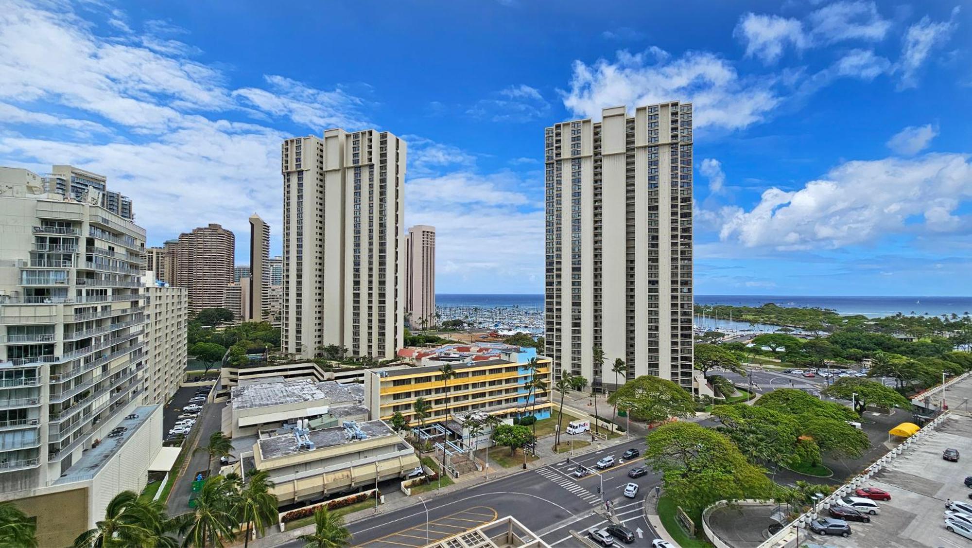 Aparthotel Ala Moana _ Ocean View With Balcony 4*