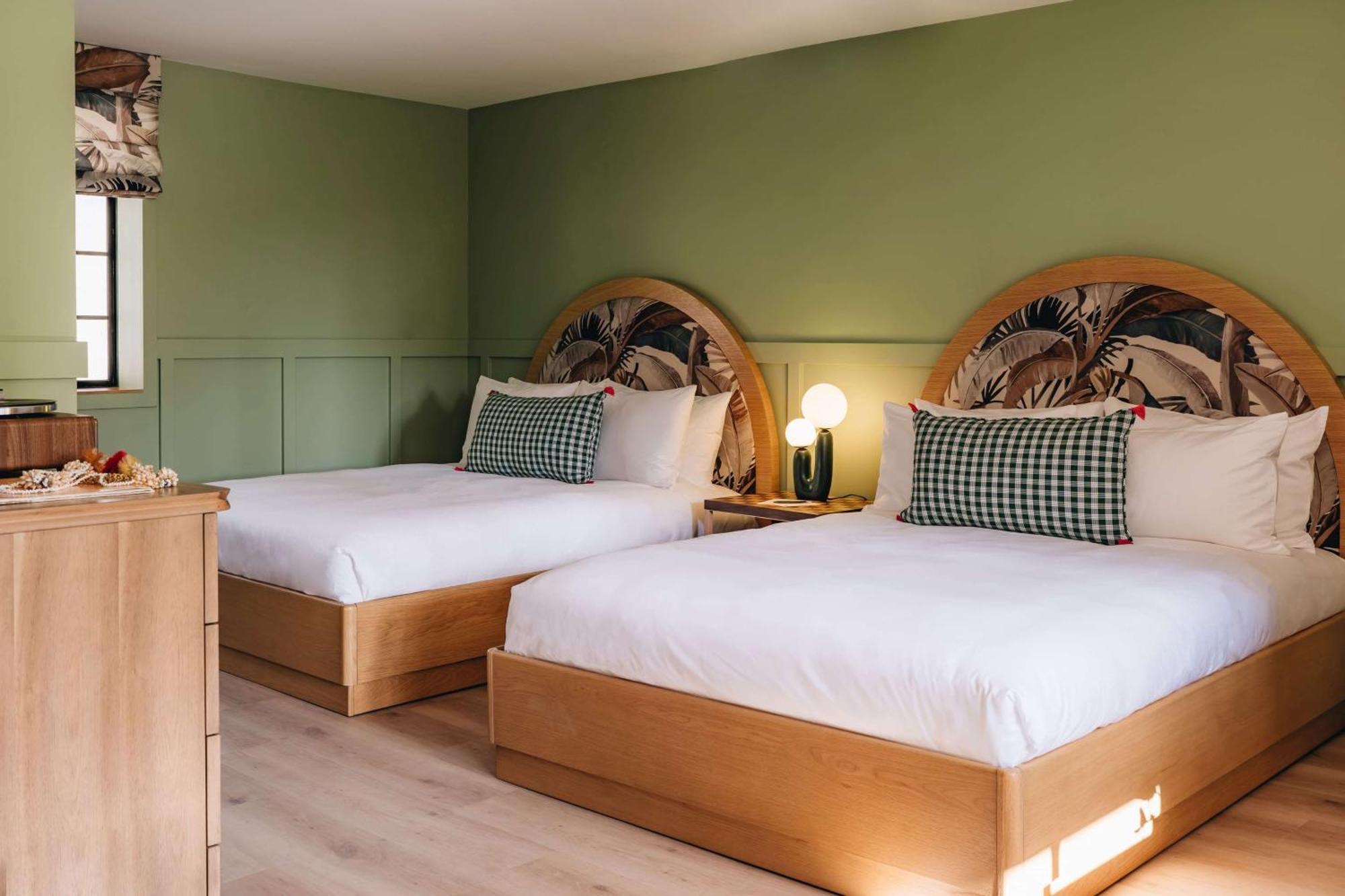 Wayfinder Waikiki - Voted 10 In Hawaii! 4* Honolulu