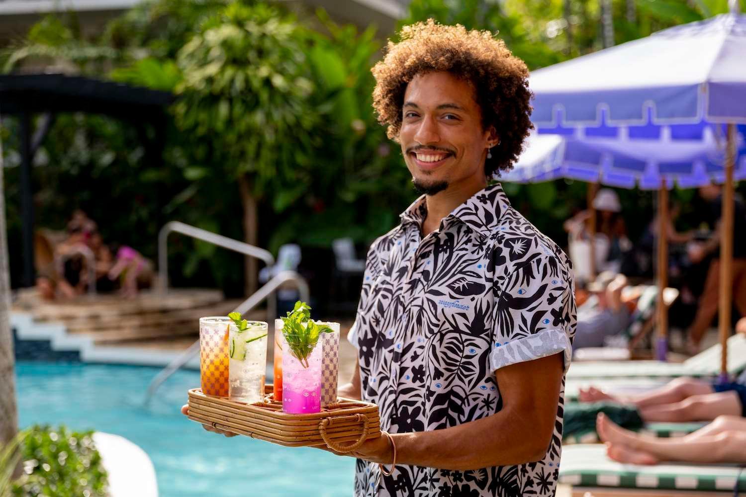 Wayfinder Waikiki - Voted 10 In Hawaii! Hotel