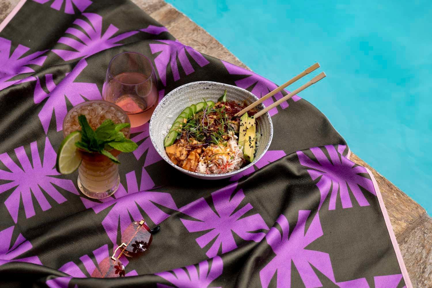 Hotel Wayfinder Waikiki - Voted 10 In Hawaii!