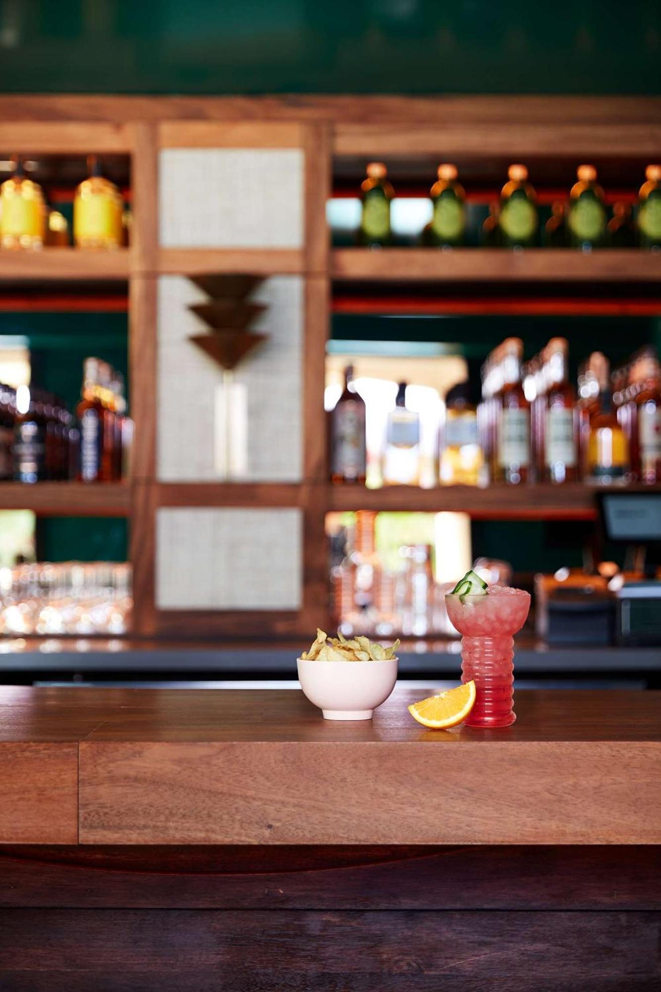 Hotel Wayfinder Waikiki - Voted 10 In Hawaii! 4*