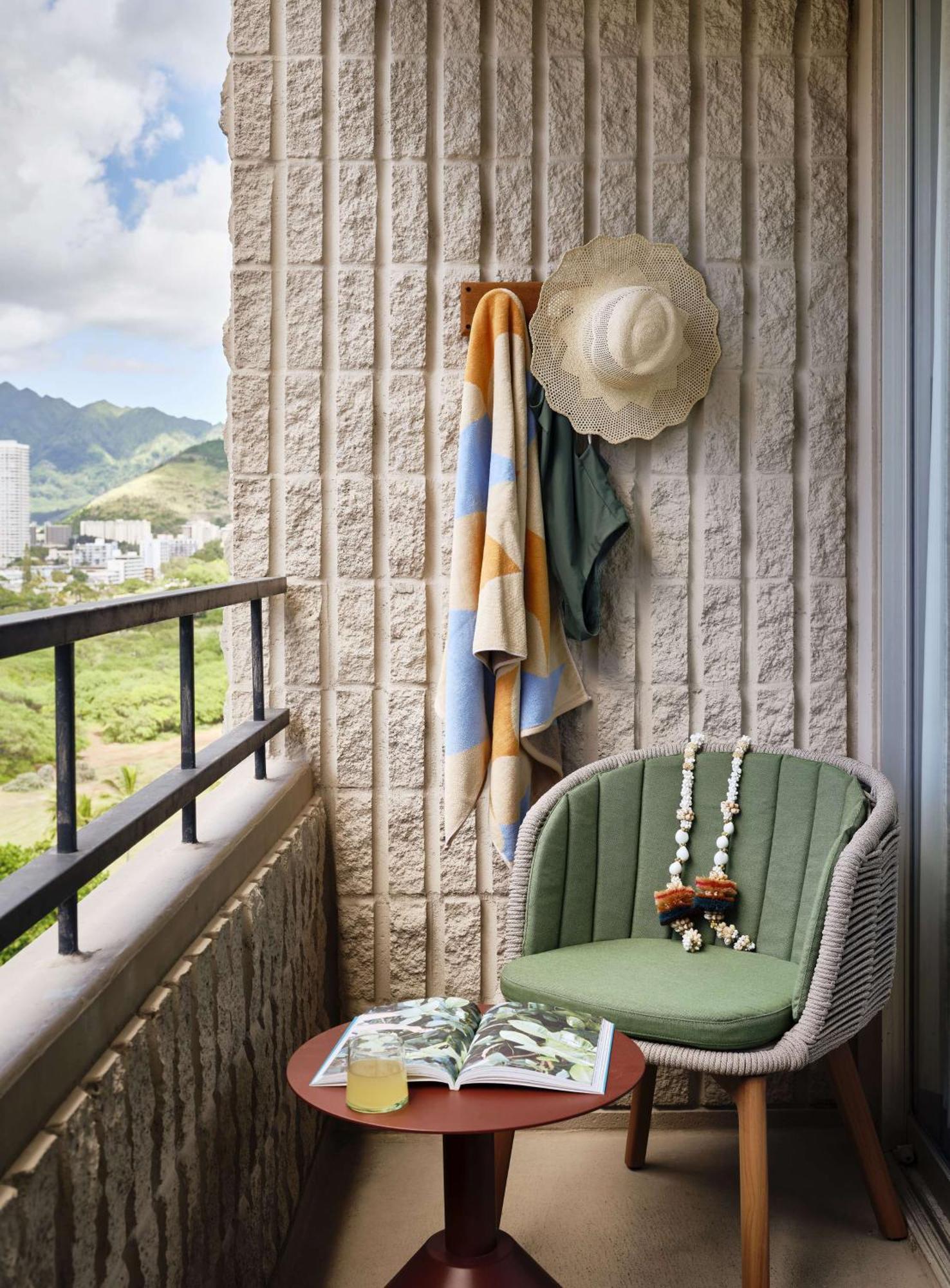 Hotel Wayfinder Waikiki - Voted 10 In Hawaii!