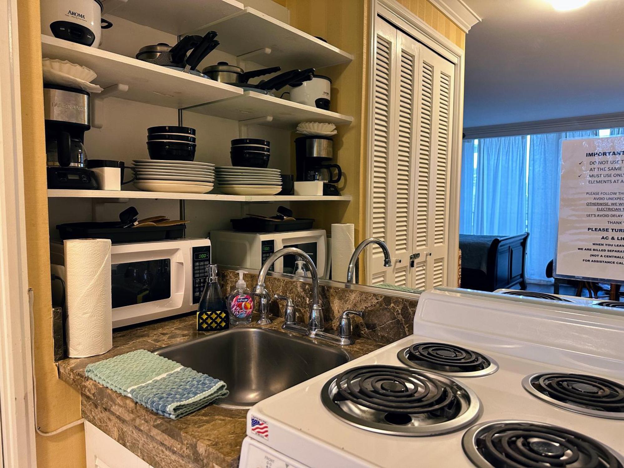 Apartment Vacation At Royal Garden Waikiki