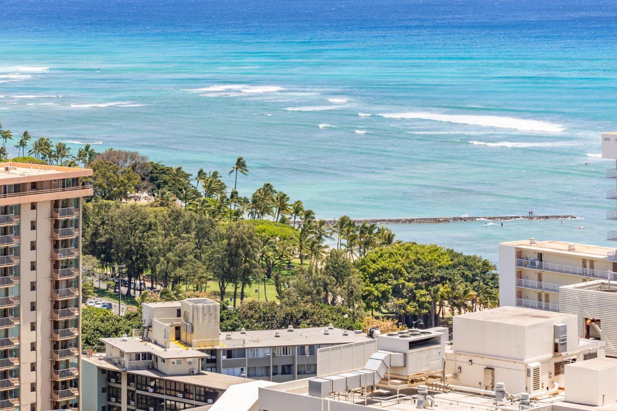 Breathtaking Ocean View 1 Bedroom With Free Parking! * Honolulu