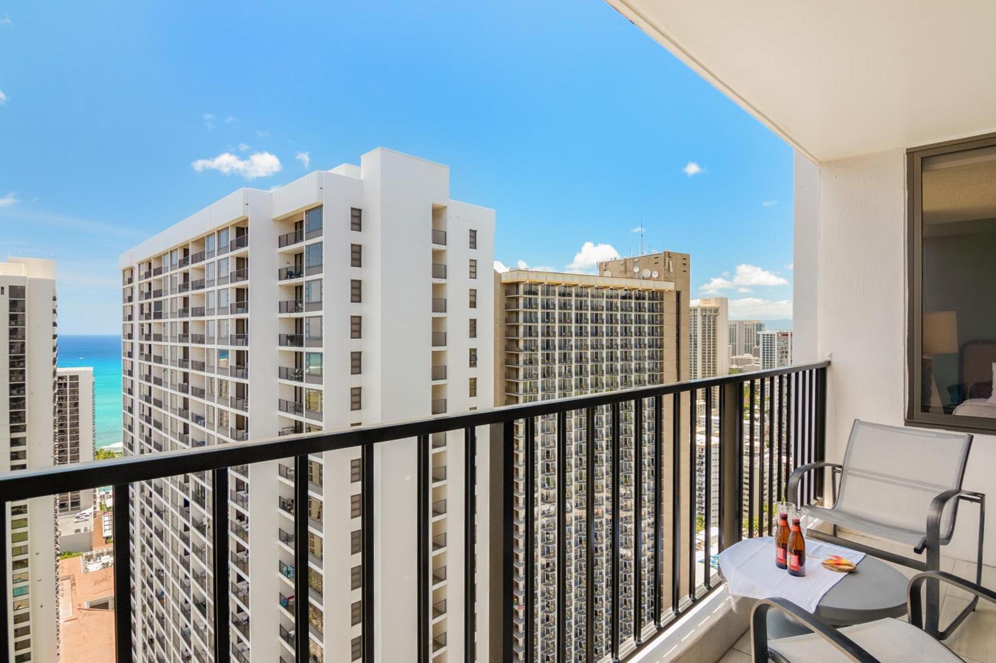 Breathtaking Ocean View 1 Bedroom With Free Parking! Apartment Honolulu