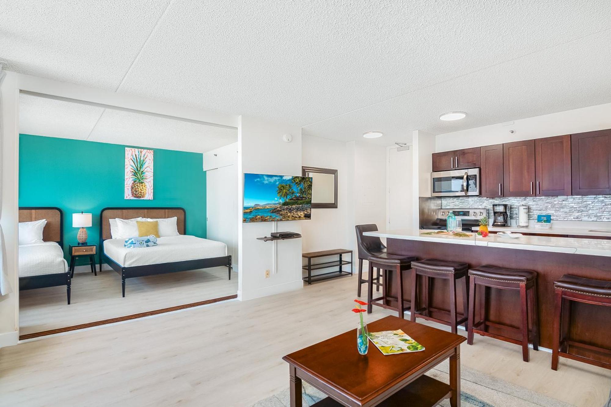 Breathtaking Ocean View 1 Bedroom With Free Parking! * Honolulu