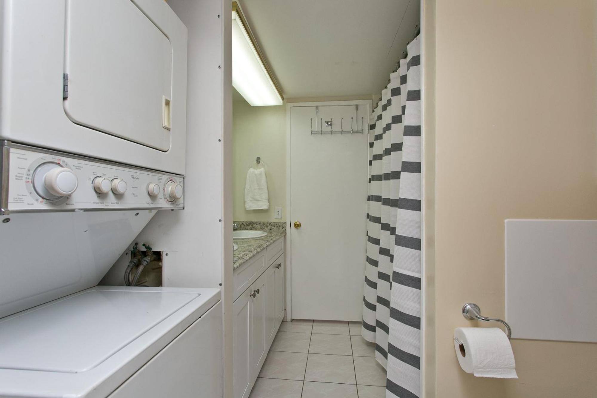 Waikiki Oasis Private One Bedroom Apartment