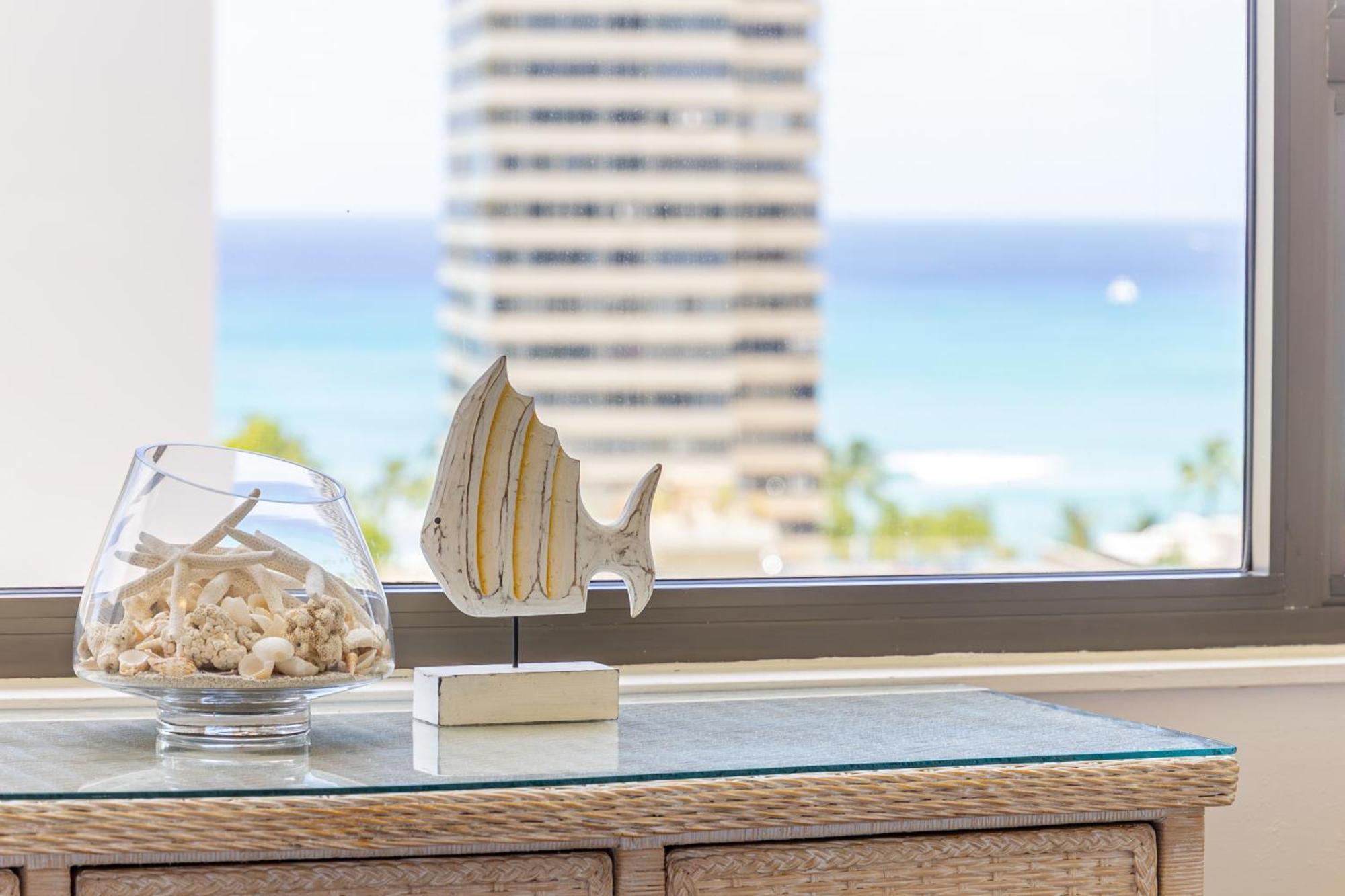 Waikiki Ocean View King Bed & Free Parking Honolulu