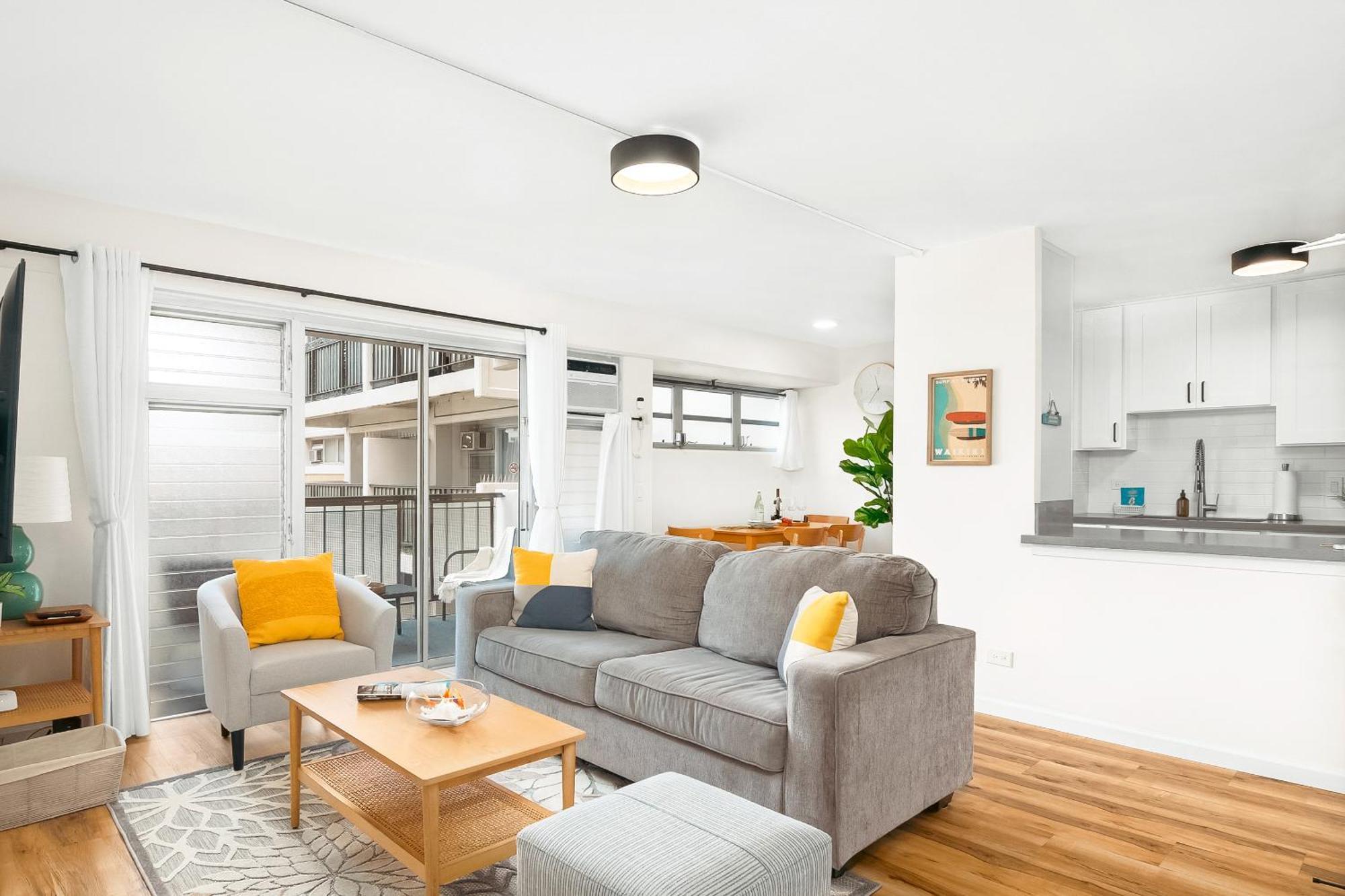 2br-2ba Close To Waikiki With Free Parking! * Honolulu