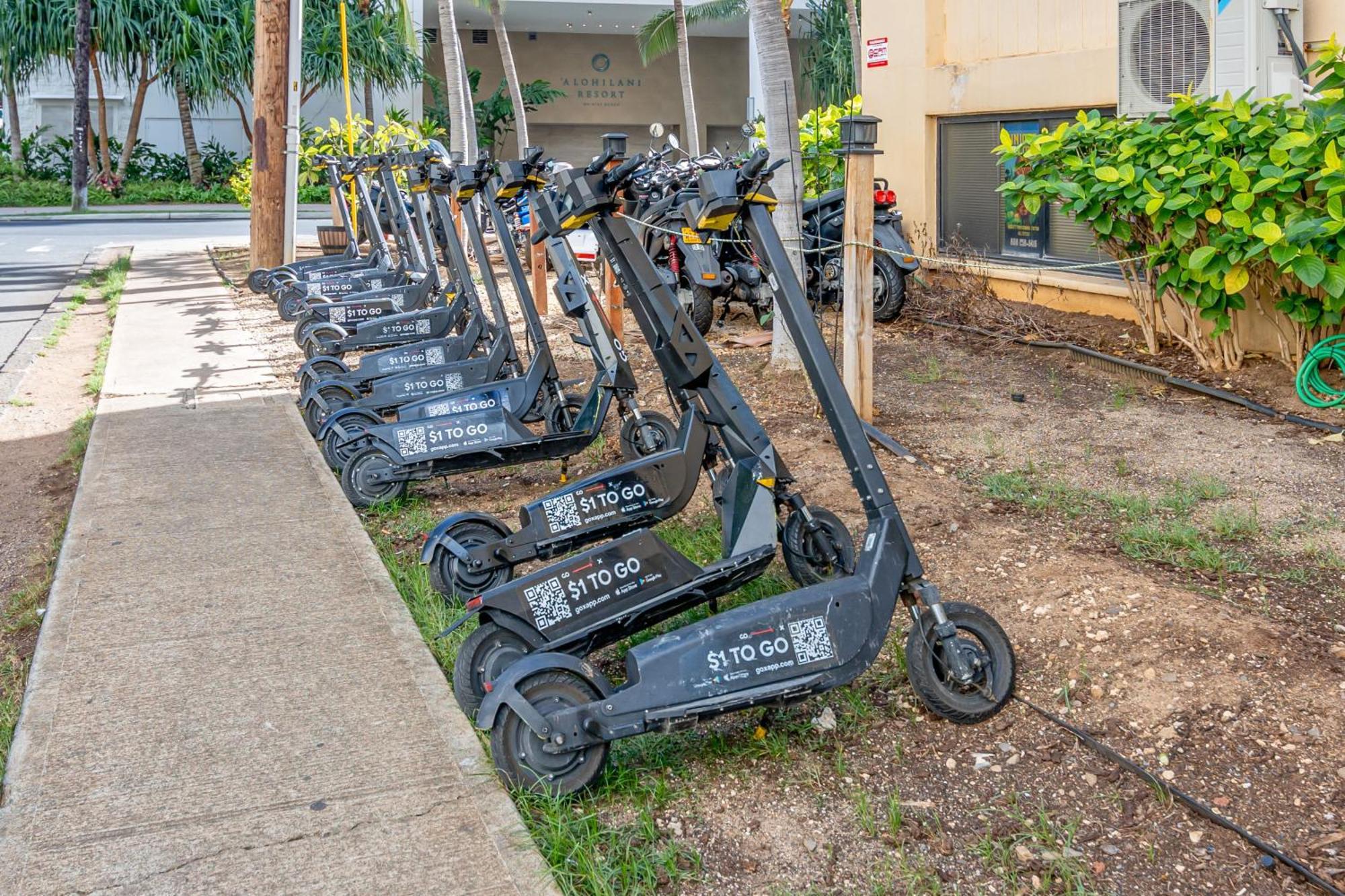 Apartment 2br-2ba Close To Waikiki With Free Parking!