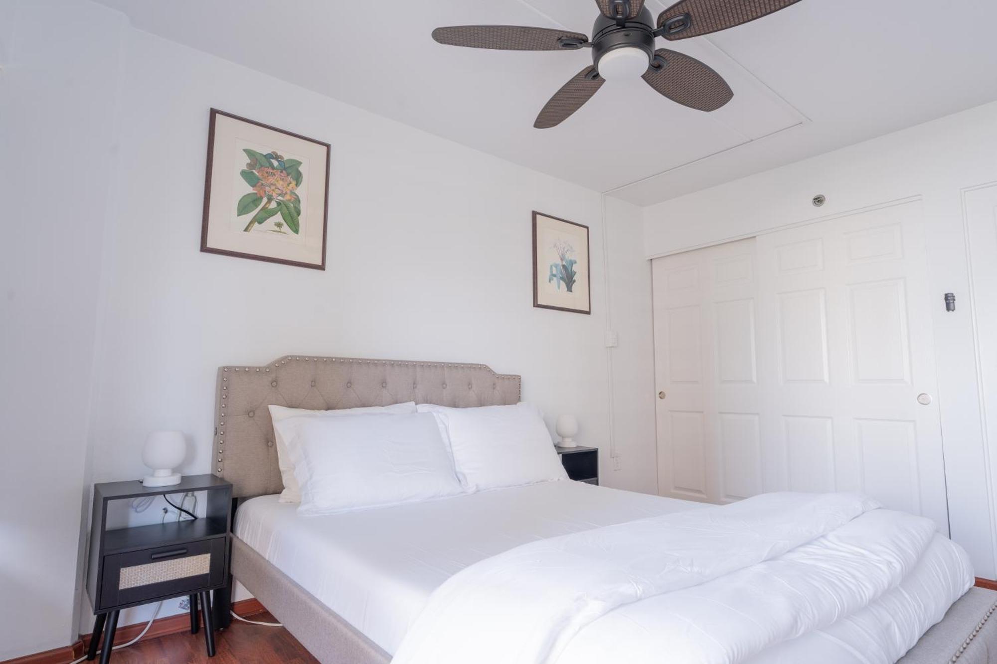 Romanna's Oahu Getaway With Heated Pool & Views *