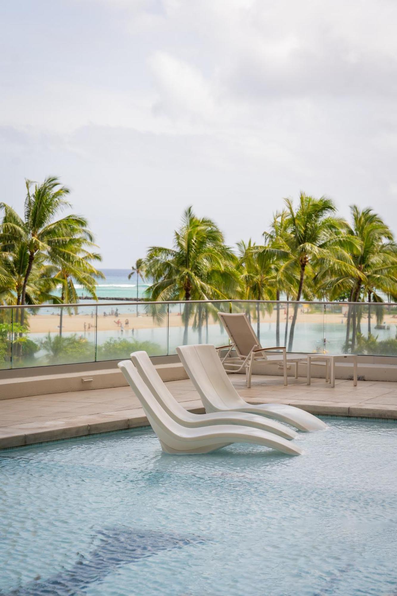 Apartment Romanna's Oahu Getaway With Heated Pool & Views Honolulu