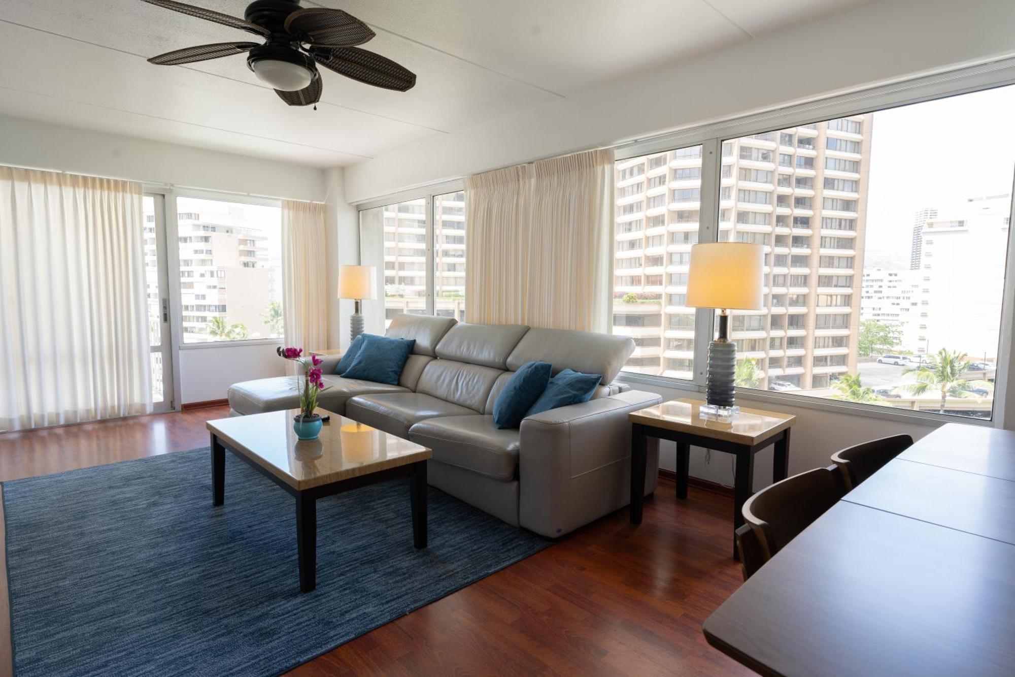 Romanna's Oahu Getaway With Heated Pool & Views