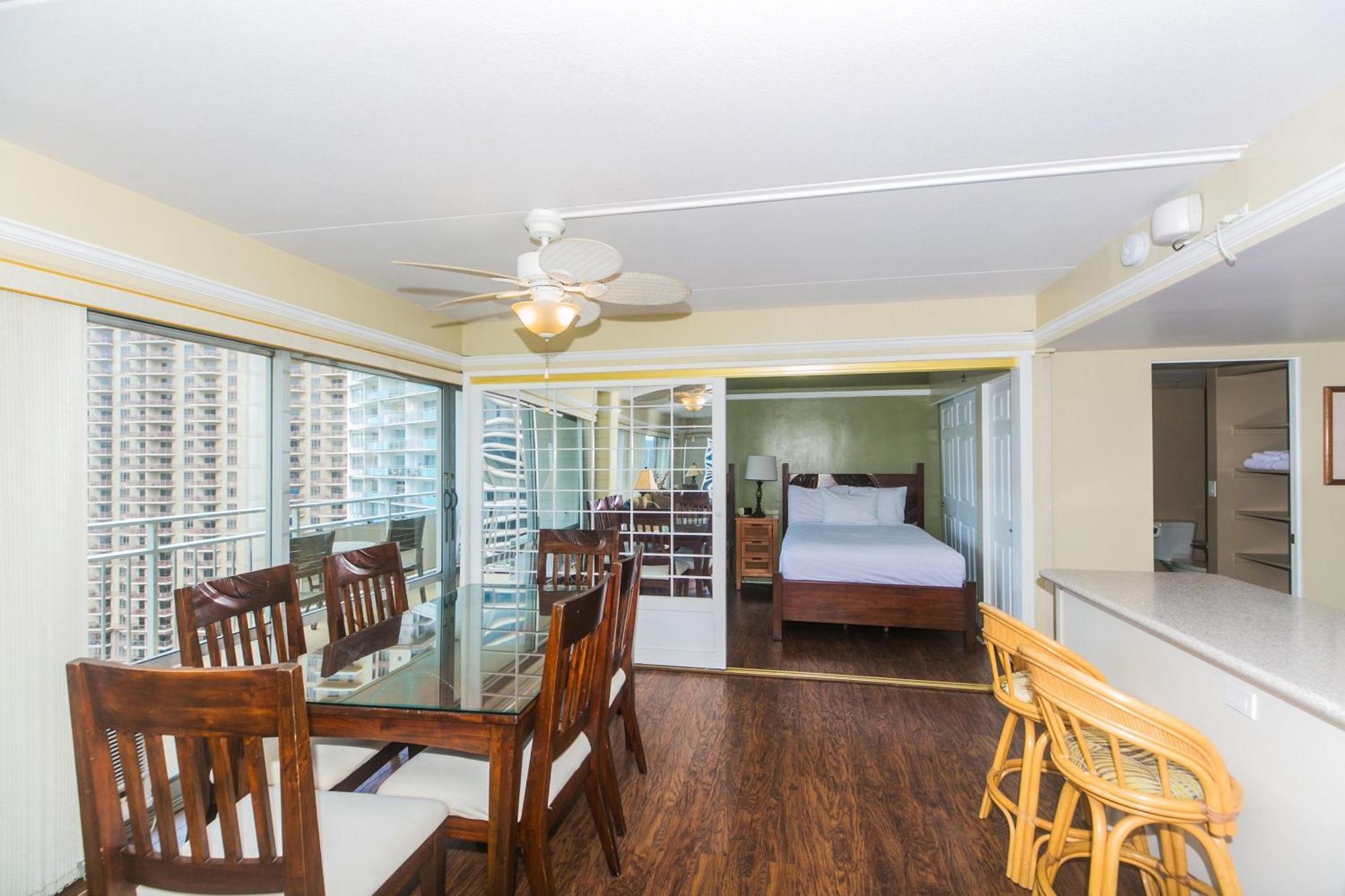 Ilikai Tower 2109 View 2br Apartment Honolulu