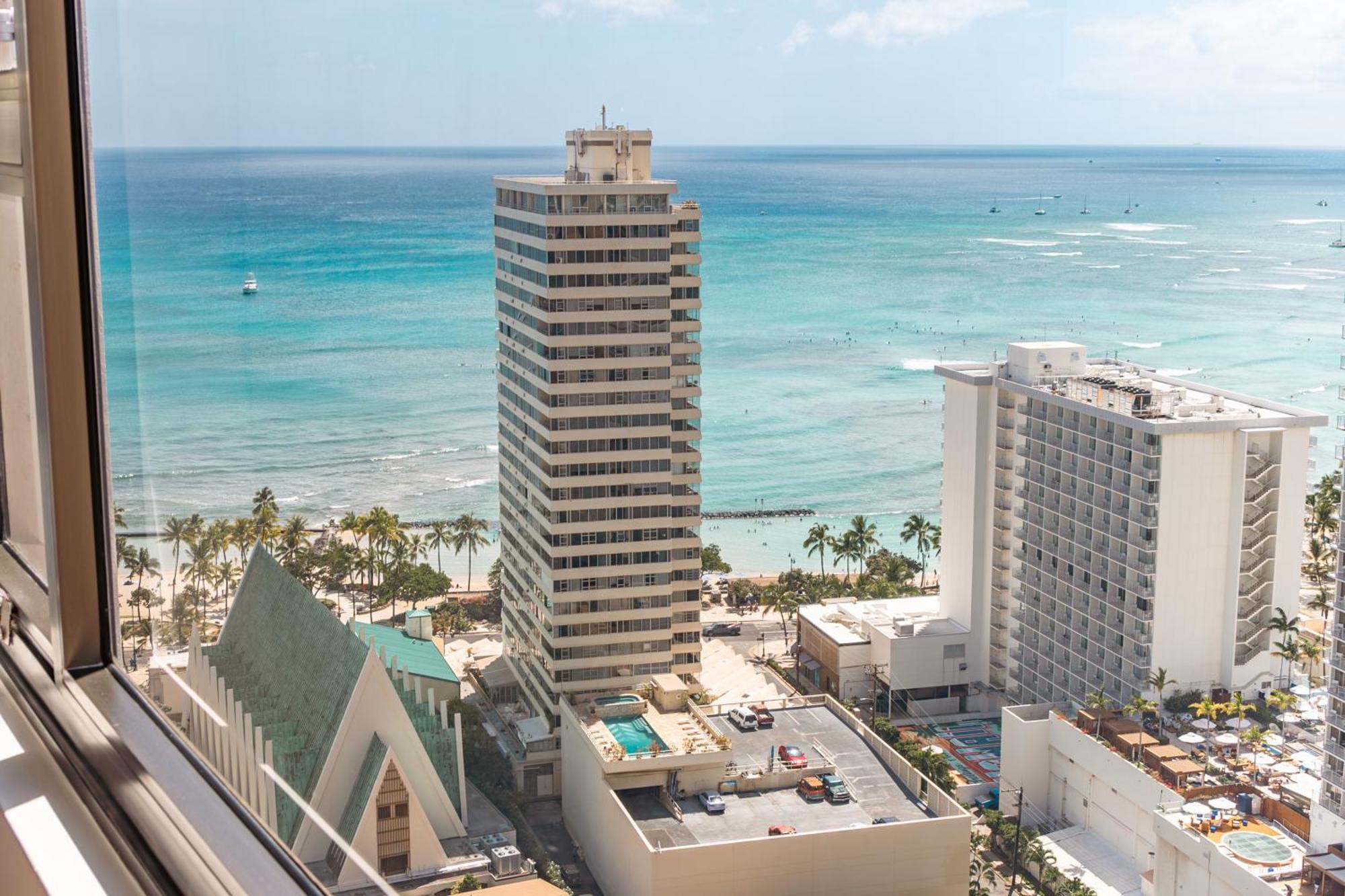 30th Fl Luxury Ocean & Waikiki View With Free Parking * Honolulu