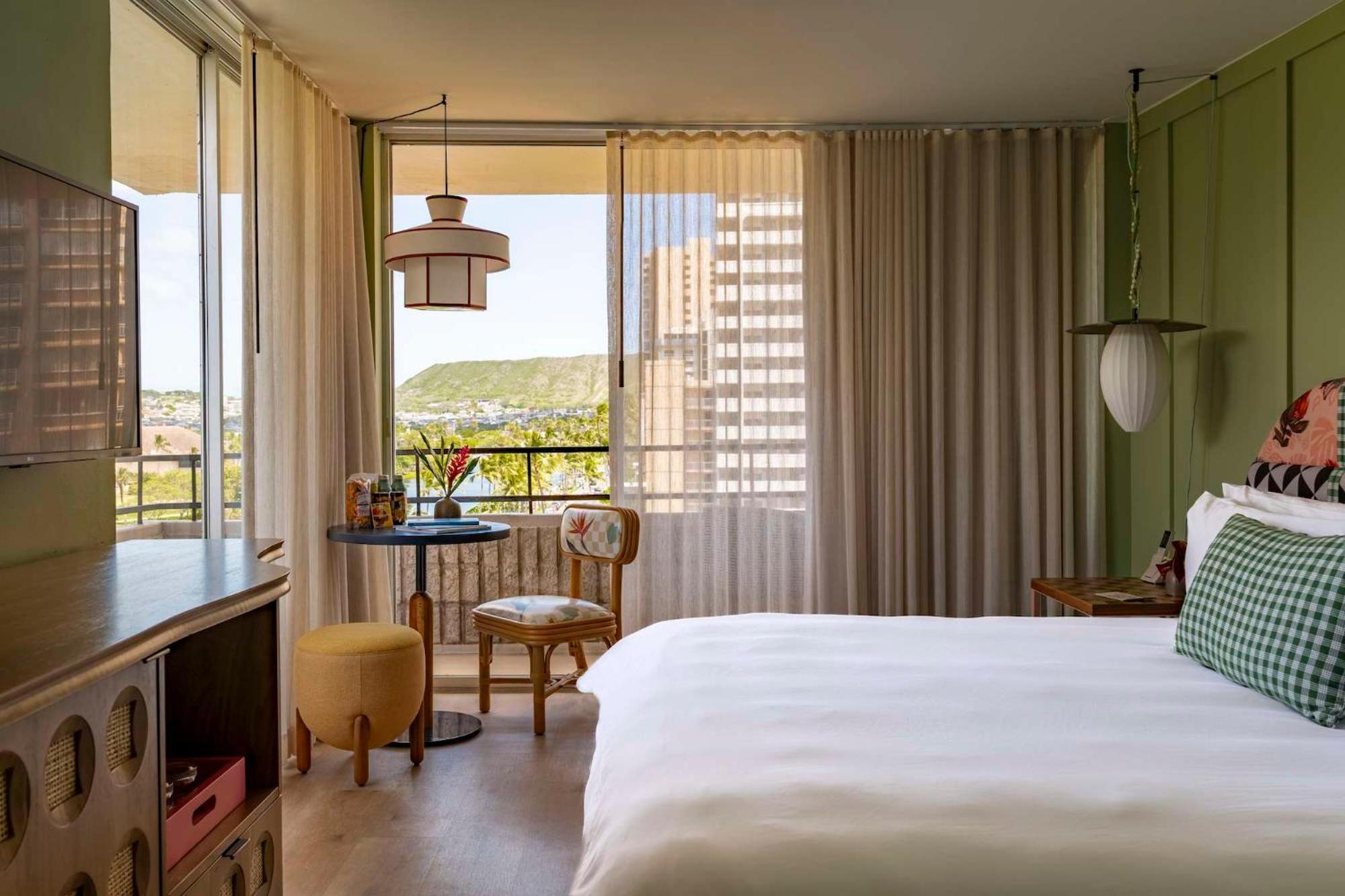 Wayfinder Waikiki - Voted 10 In Hawaii! Honolulu