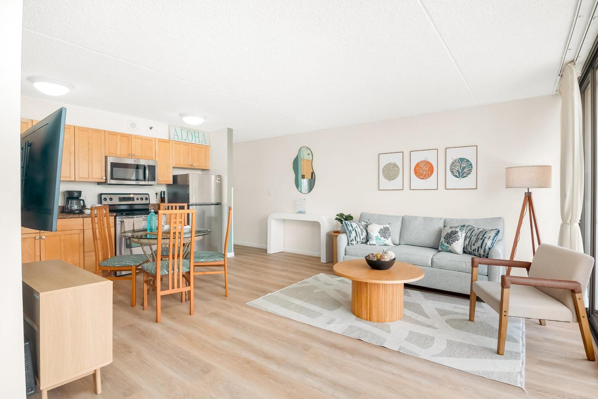 Free Parking Close To Waikiki Pool & Hot Tub * Honolulu