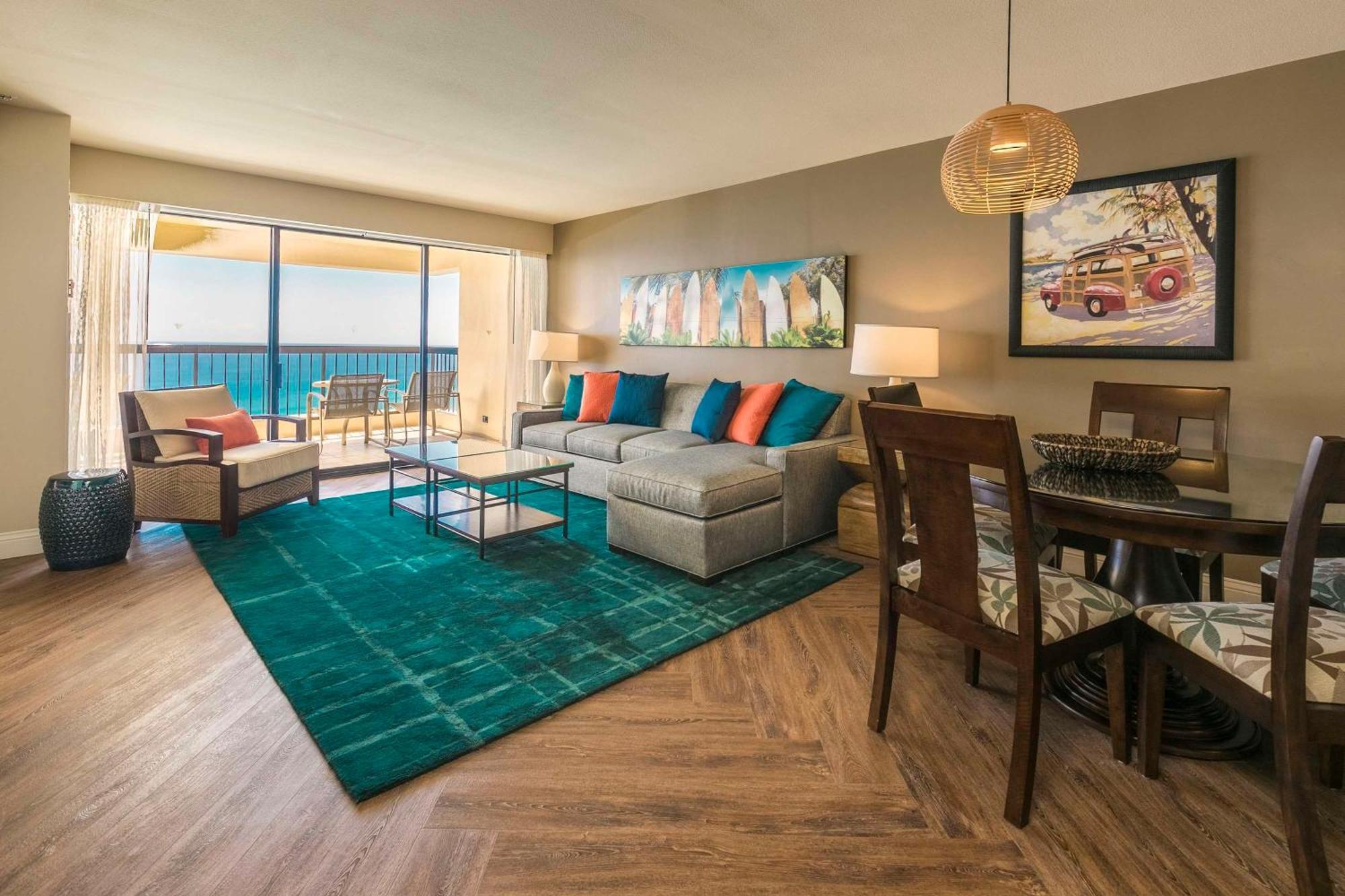 Aston Waikiki Tower Aparthotel