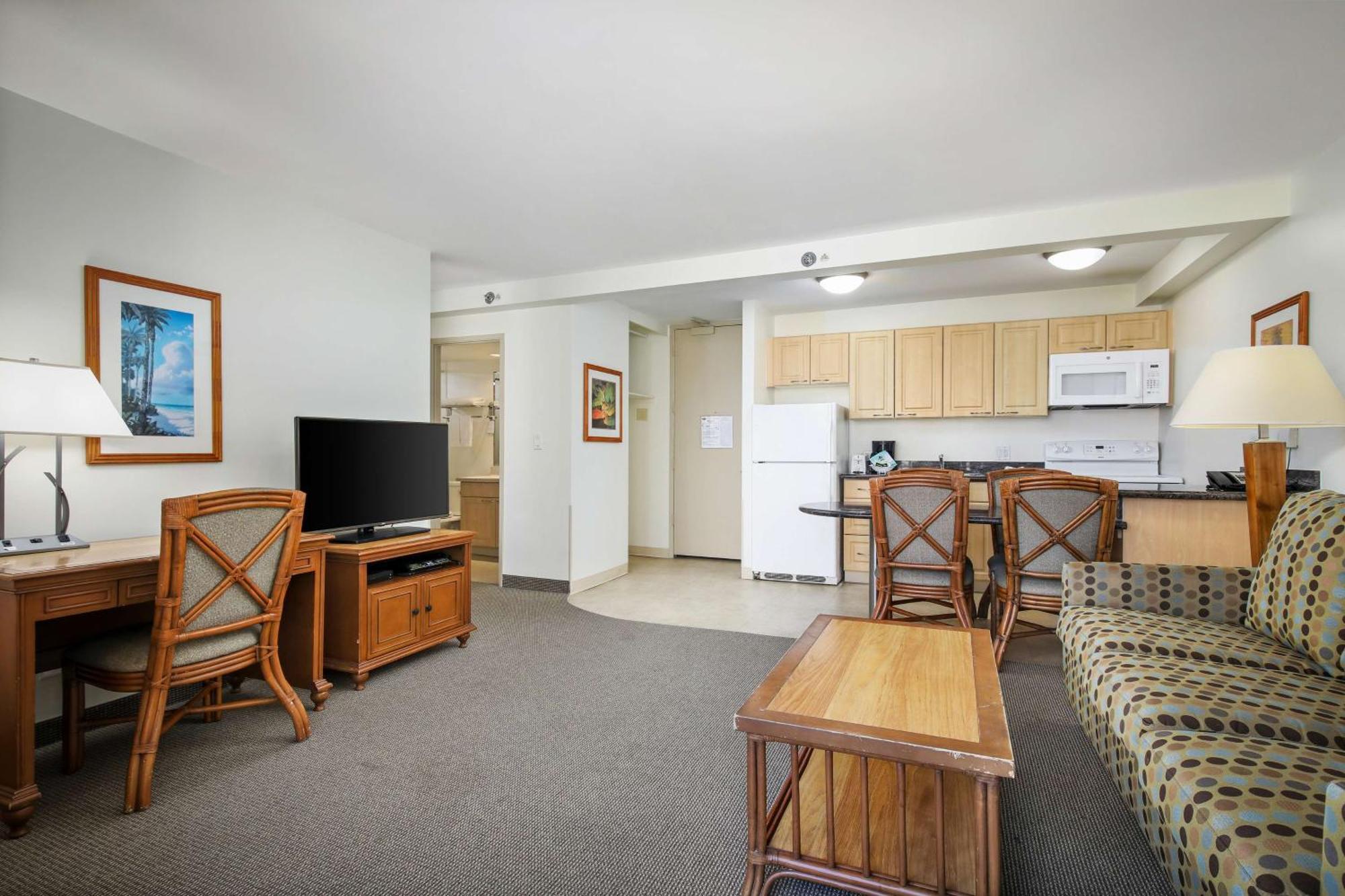 Aparthotel Aston Waikiki Sunset 4*