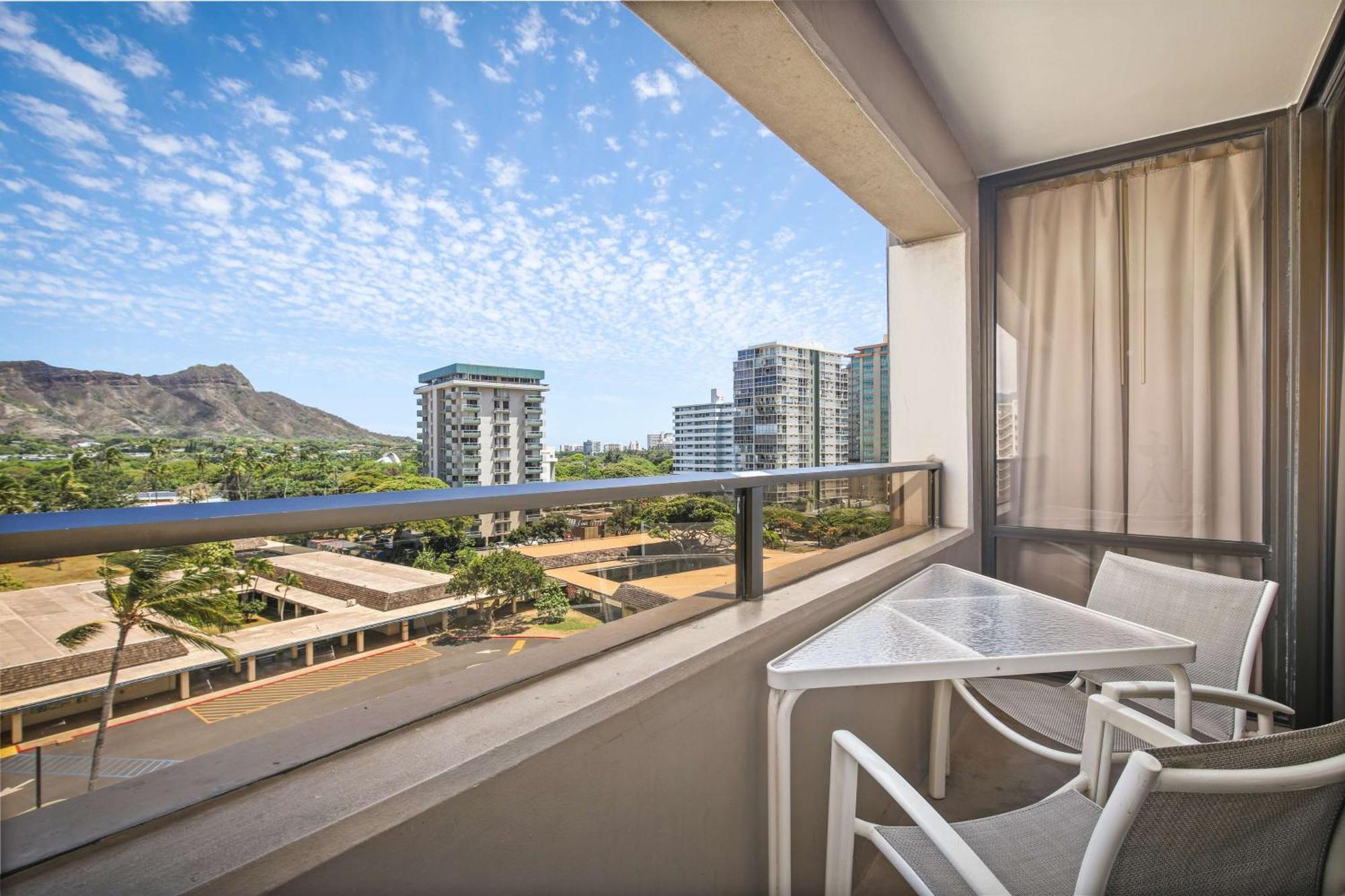 Aston Waikiki Sunset Aparthotel Honolulu