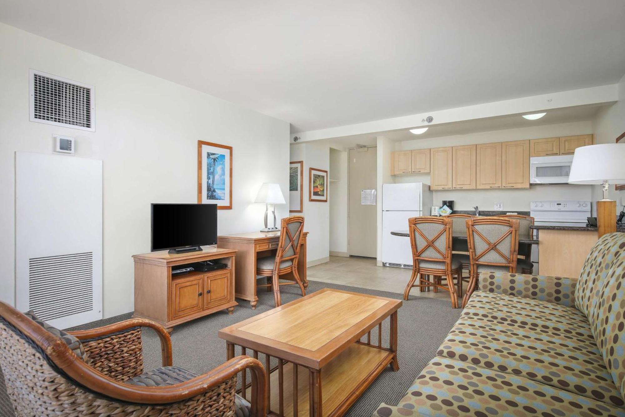 Aston Waikiki Sunset 4*