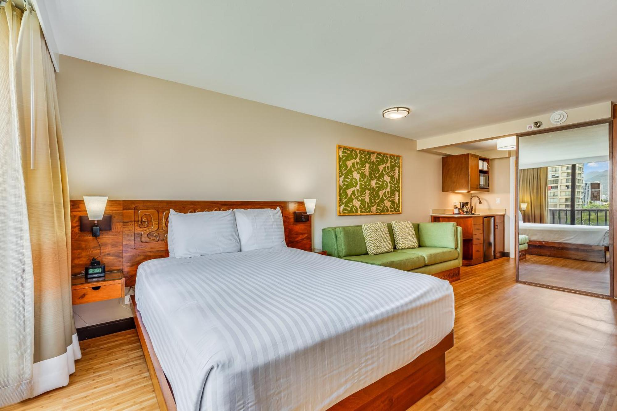 Hotel Castle Bamboo Waikiki