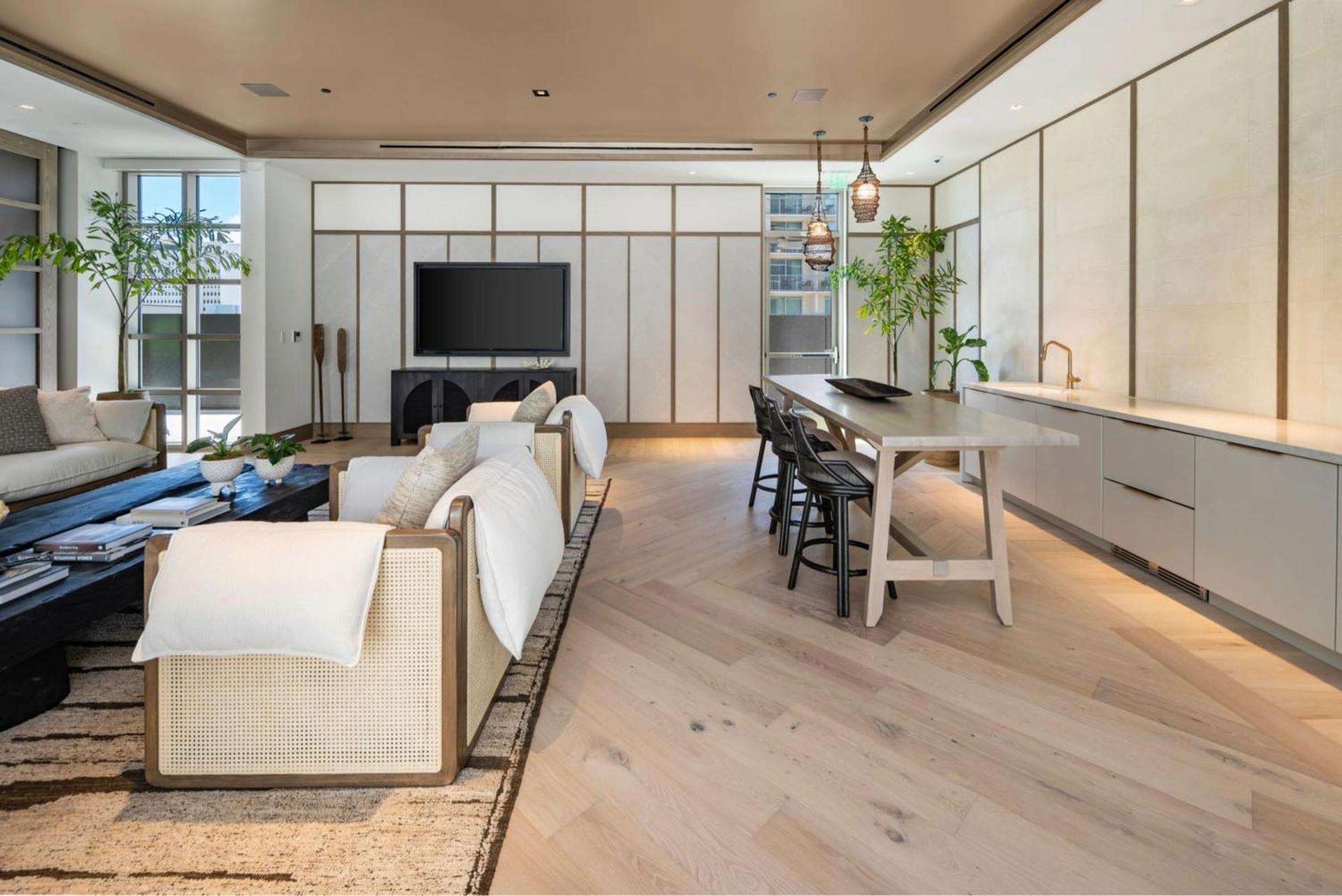 Sun Berry Waikiki Apartment