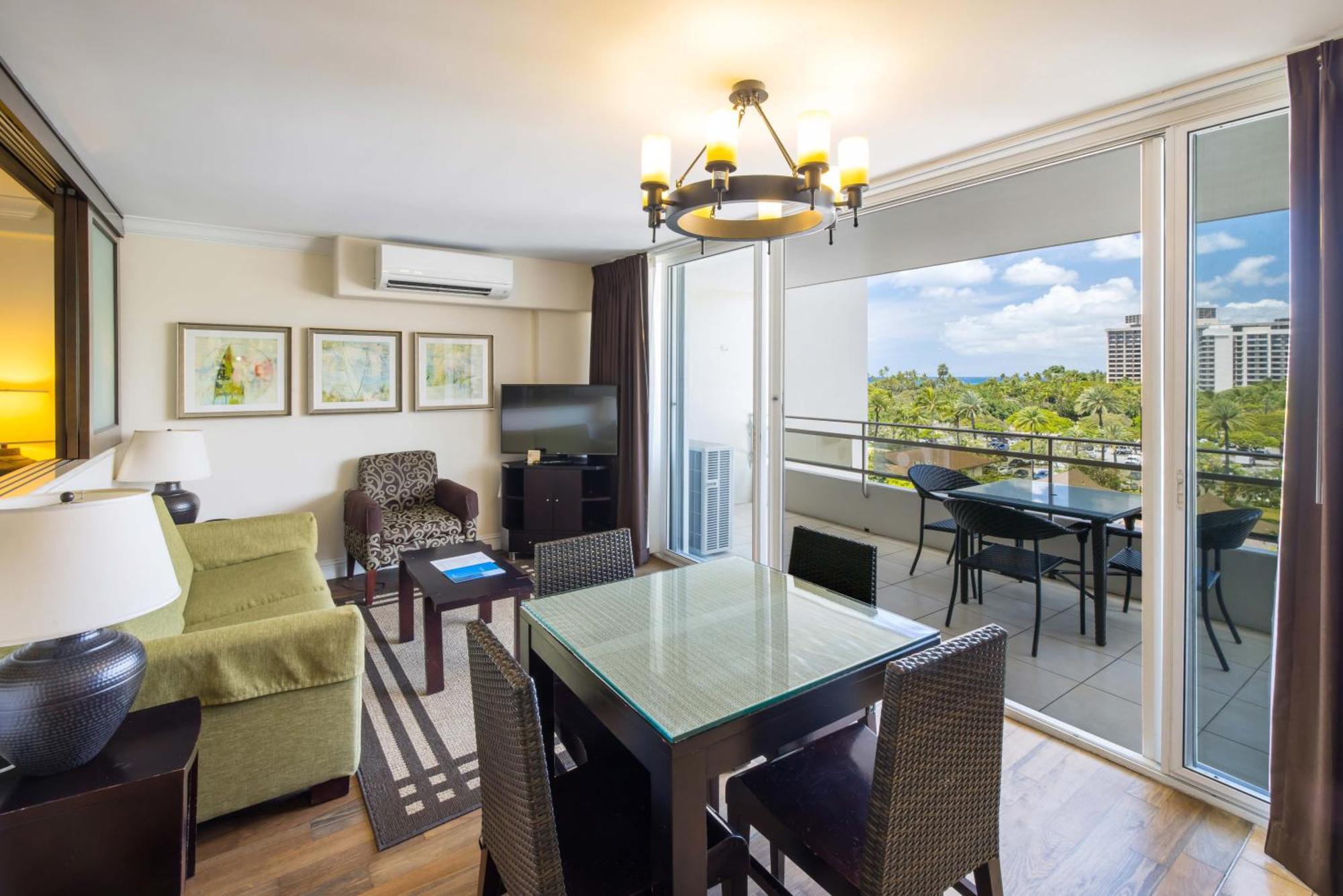 Regency On Beachwalk Waikiki By Outrigger Honolulu