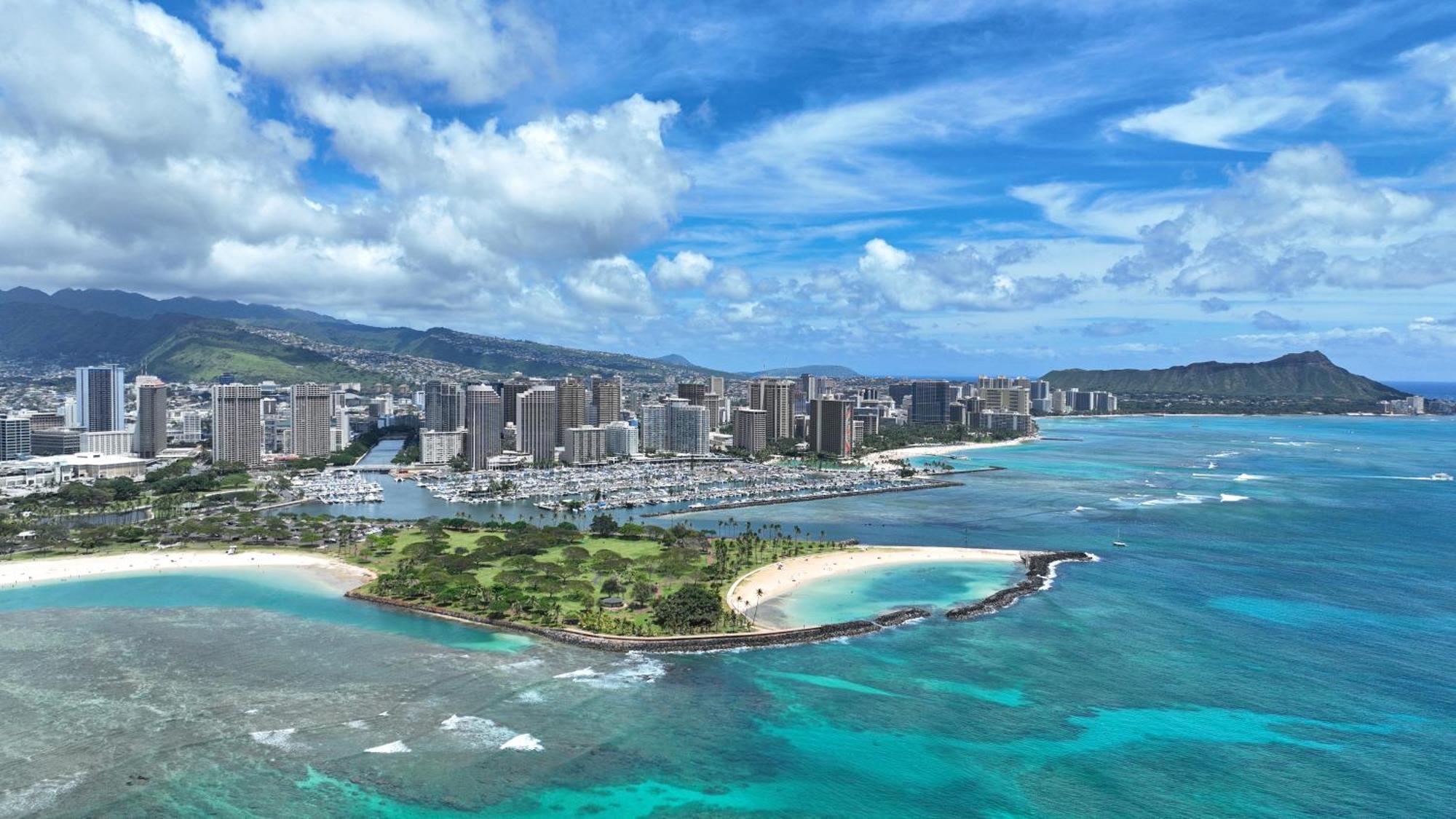 Ocean View At Ala Moana Fees Include 4* Honolulu