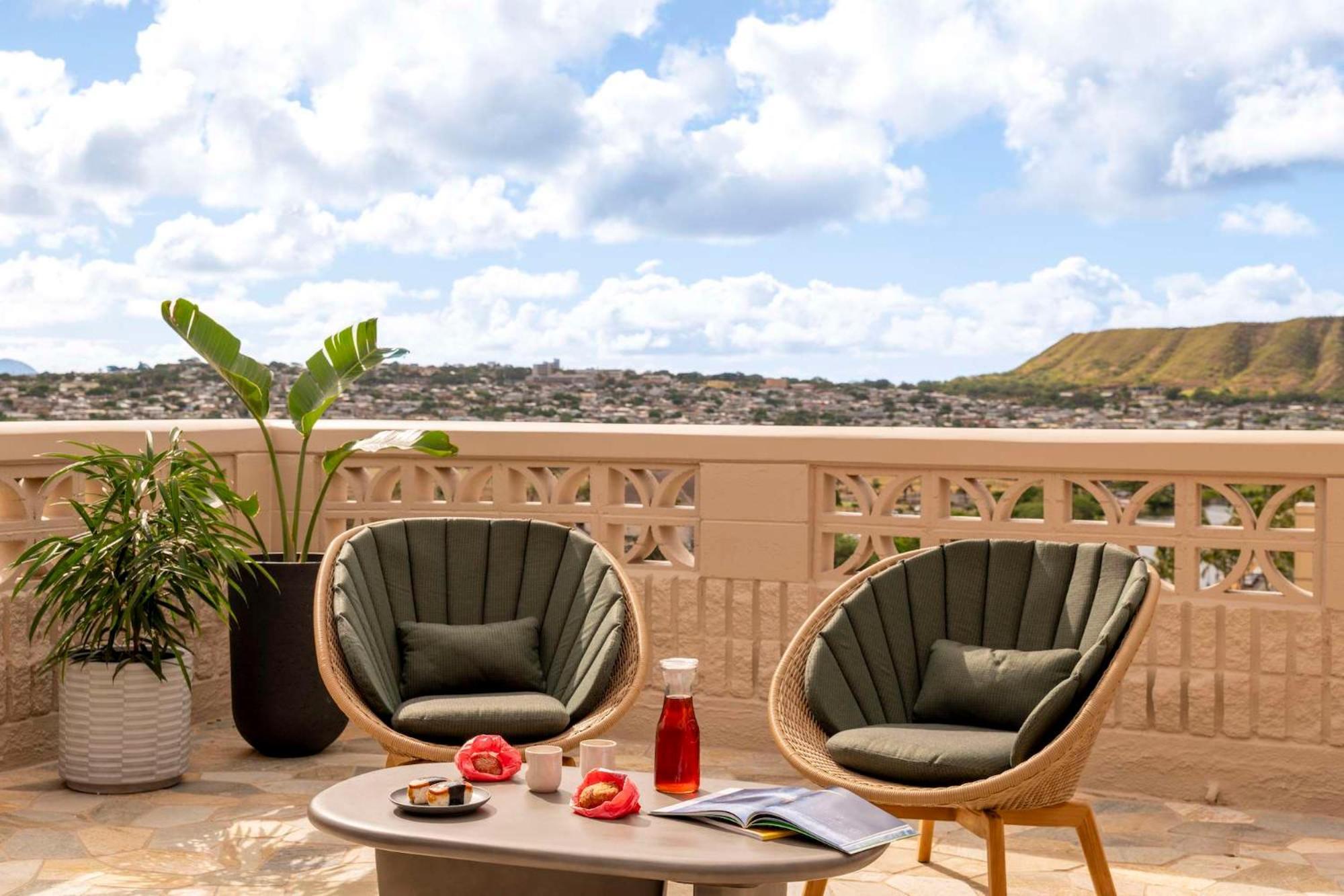 Wayfinder Waikiki - Voted 10 In Hawaii! Hotel