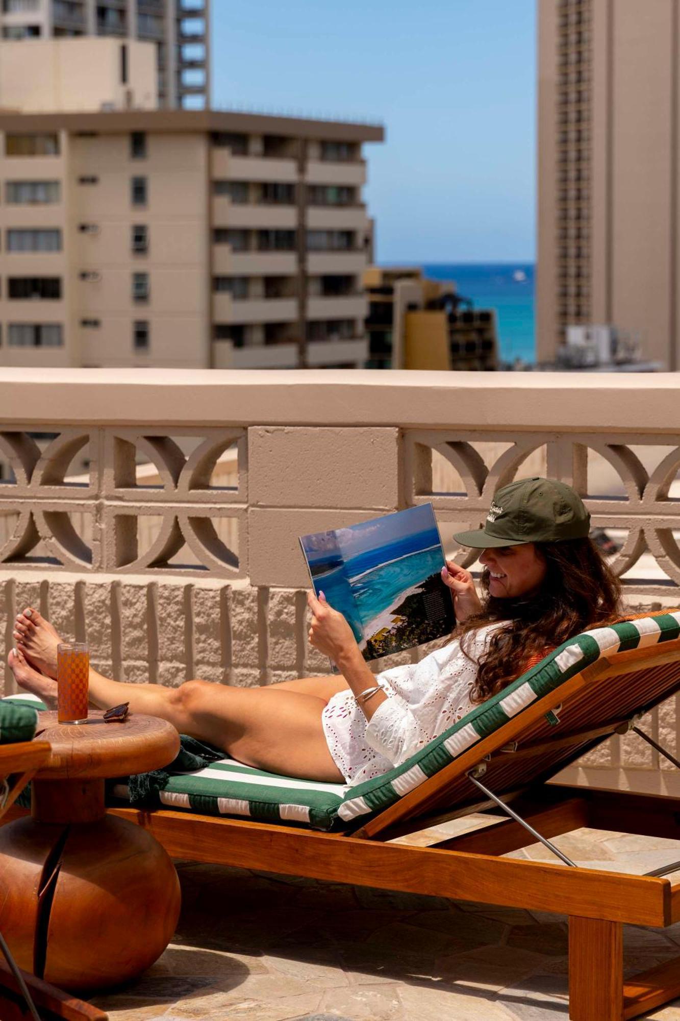 Hotel Wayfinder Waikiki - Voted 10 In Hawaii! Honolulu